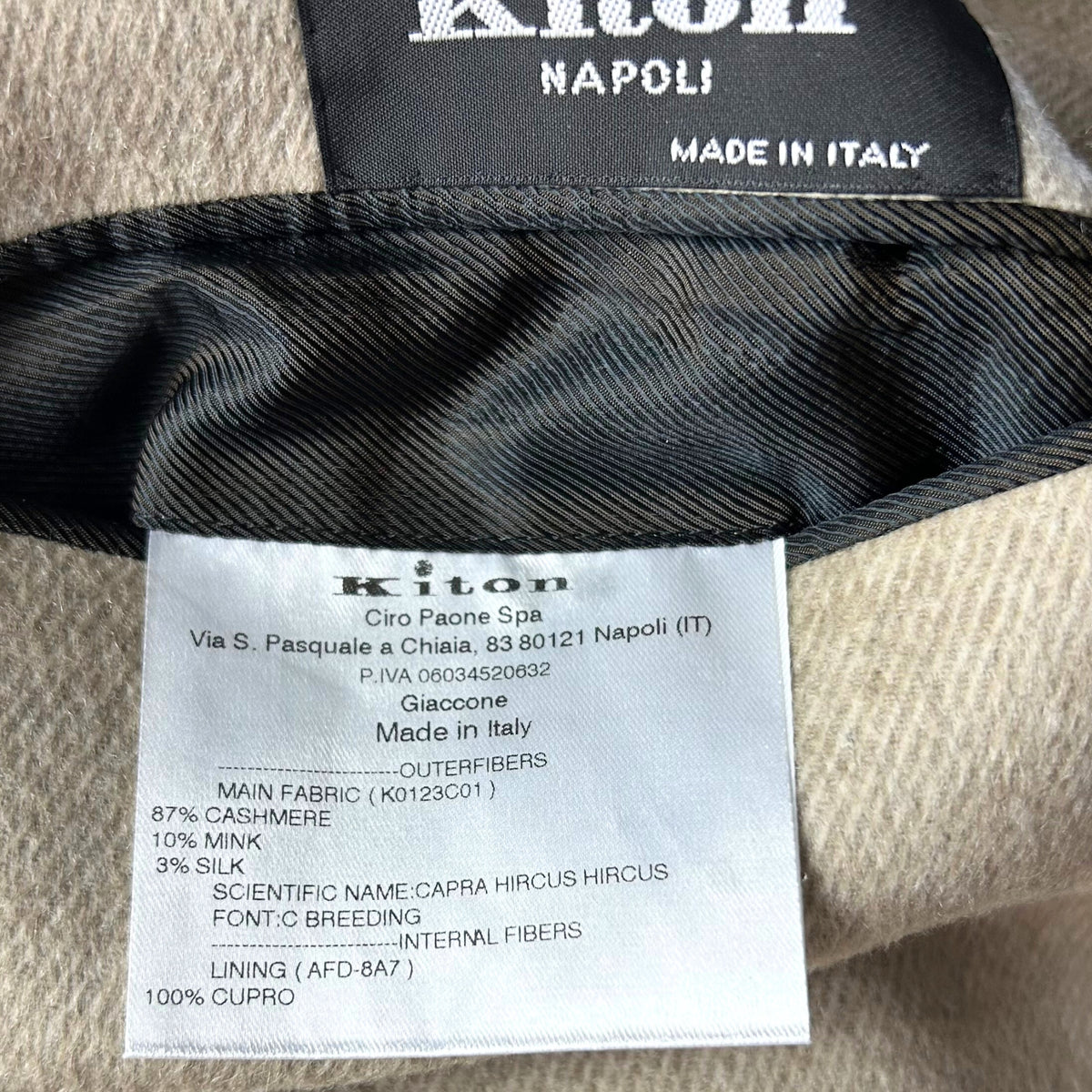 Greige Coat made of Cashmere/Mink/Silk (EU 54)