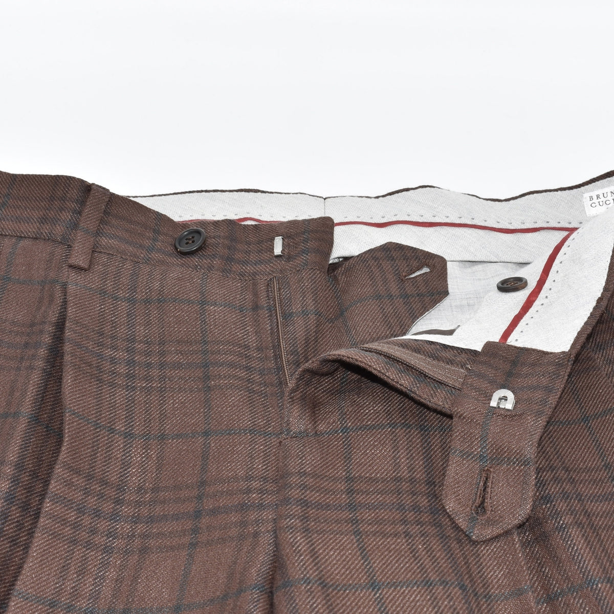 Brwon Checked Suit made of Linen/Wool/Silk (EU 46)
