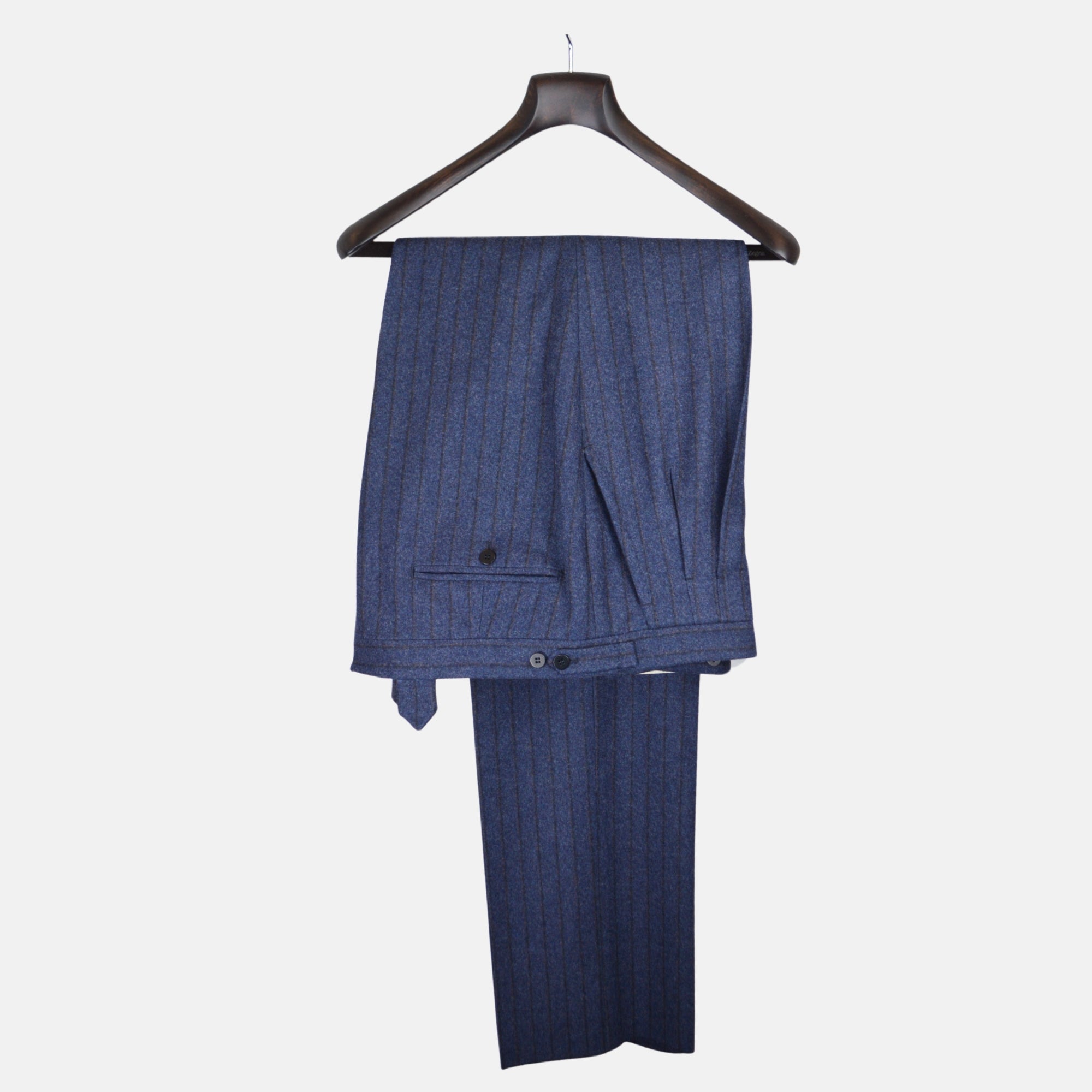 Blue Striped Suit made of Wool (EU 58)