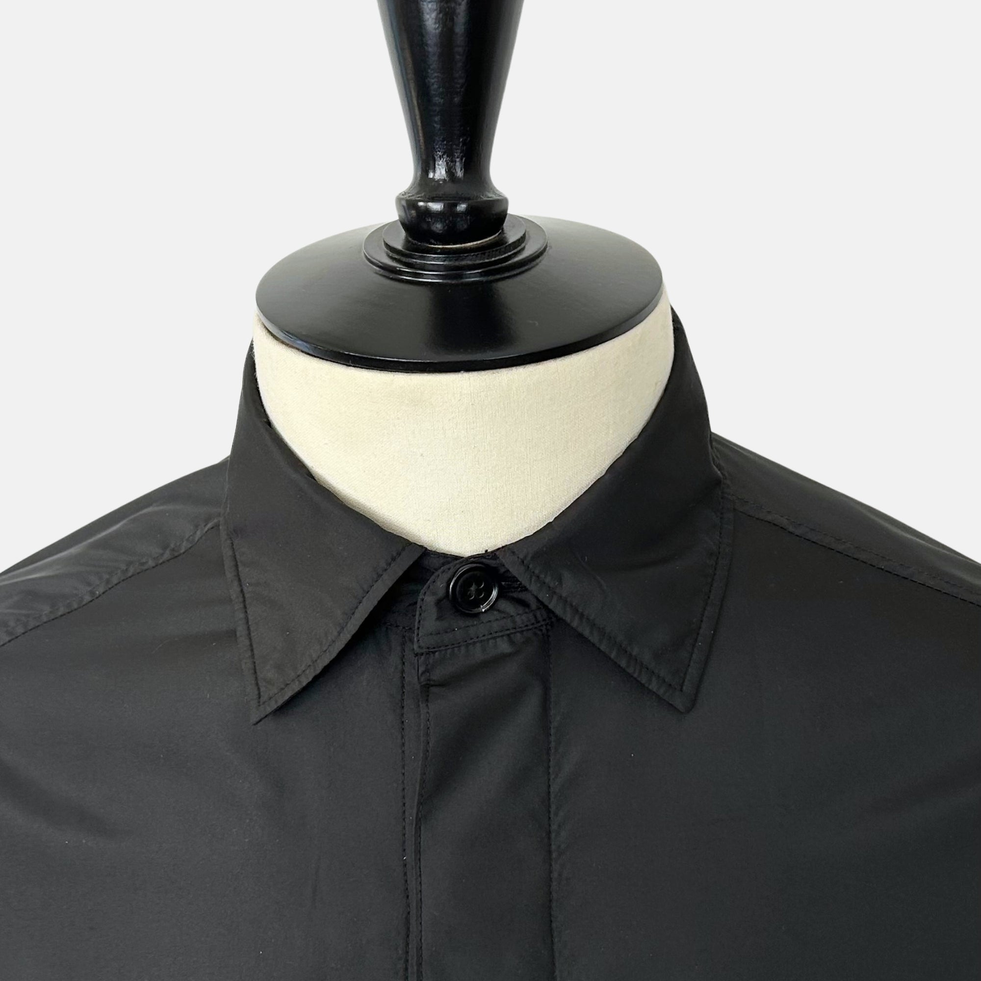 Black Shirt Jacket made of Wool/ Silk/Cashmere (EU 48)
