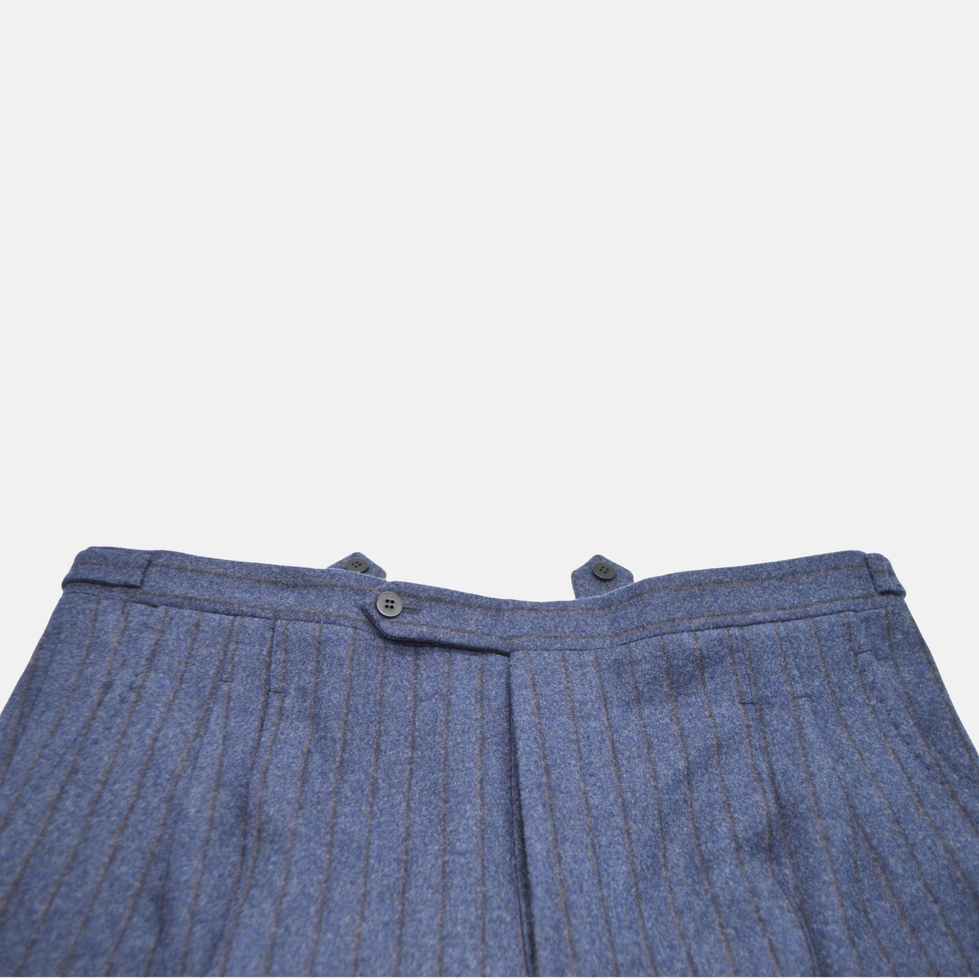 Blue Striped Suit made of Wool (EU 58)