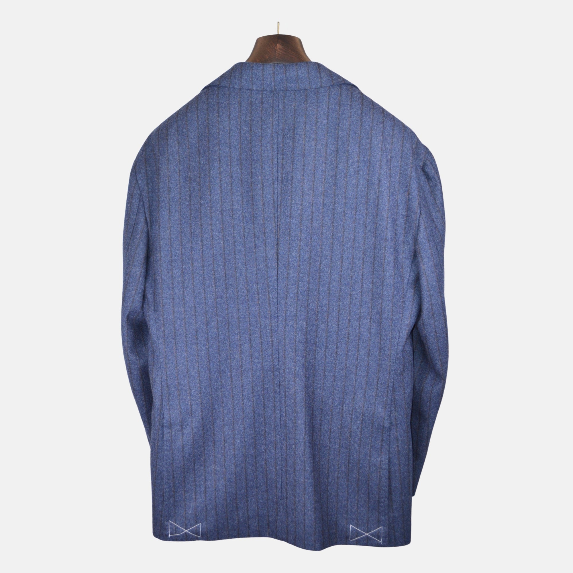 Blue Striped Suit made of Wool (EU 58)