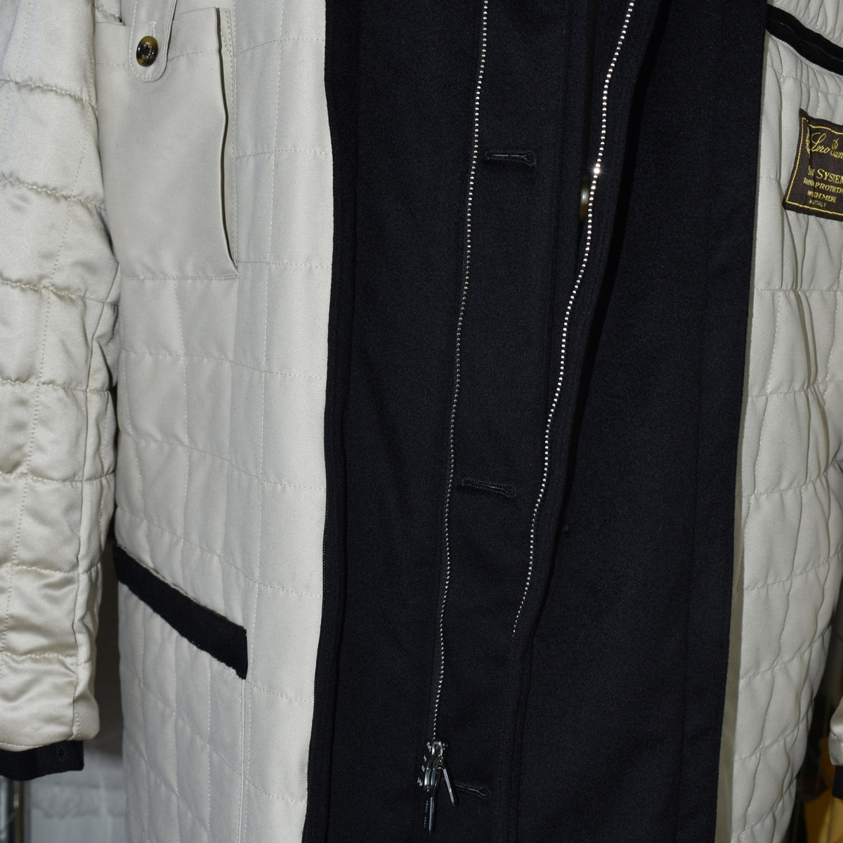 Black Beaver Lined "Storm System" Parka made of Cashmere (L)