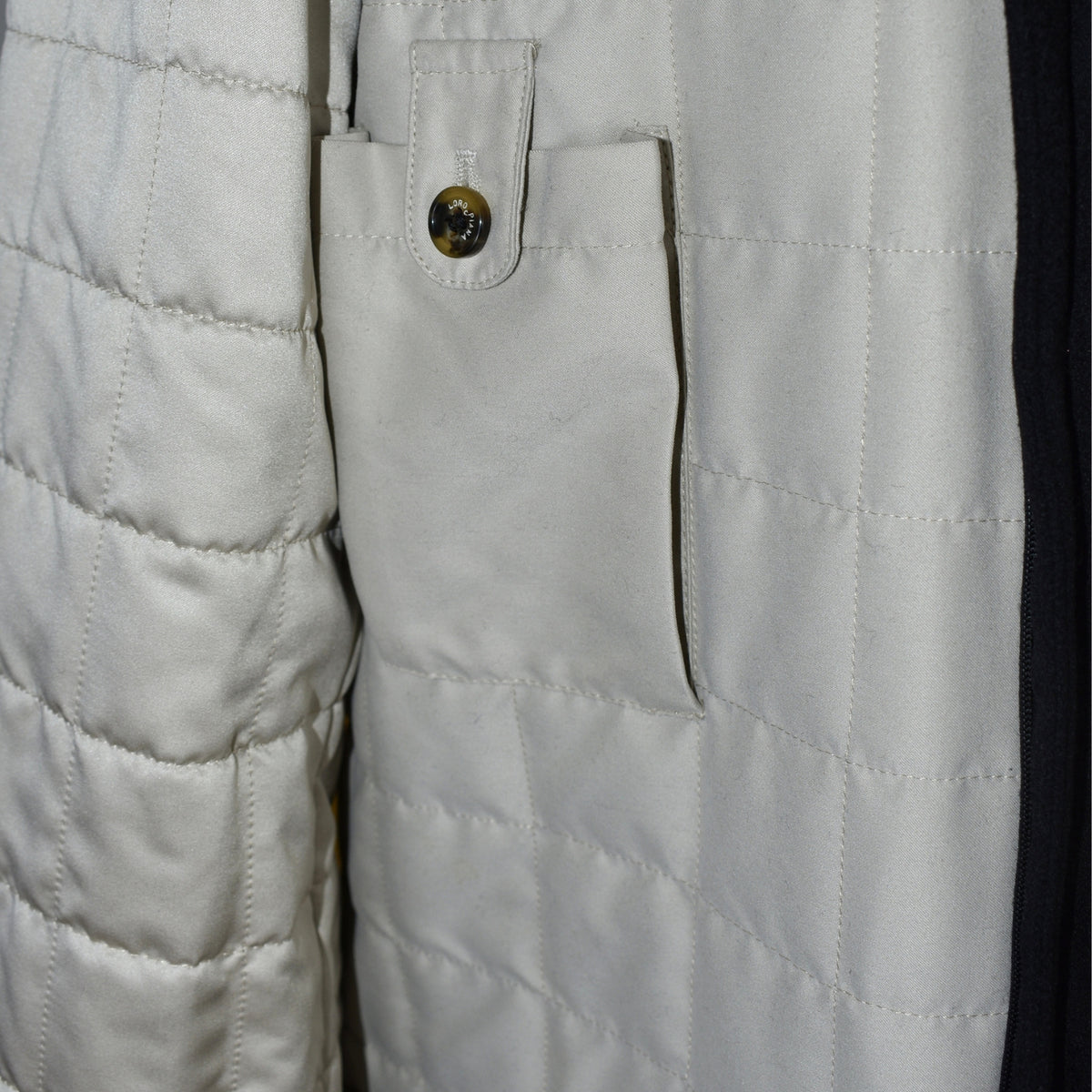 Black Beaver Lined "Storm System" Parka made of Cashmere (L)