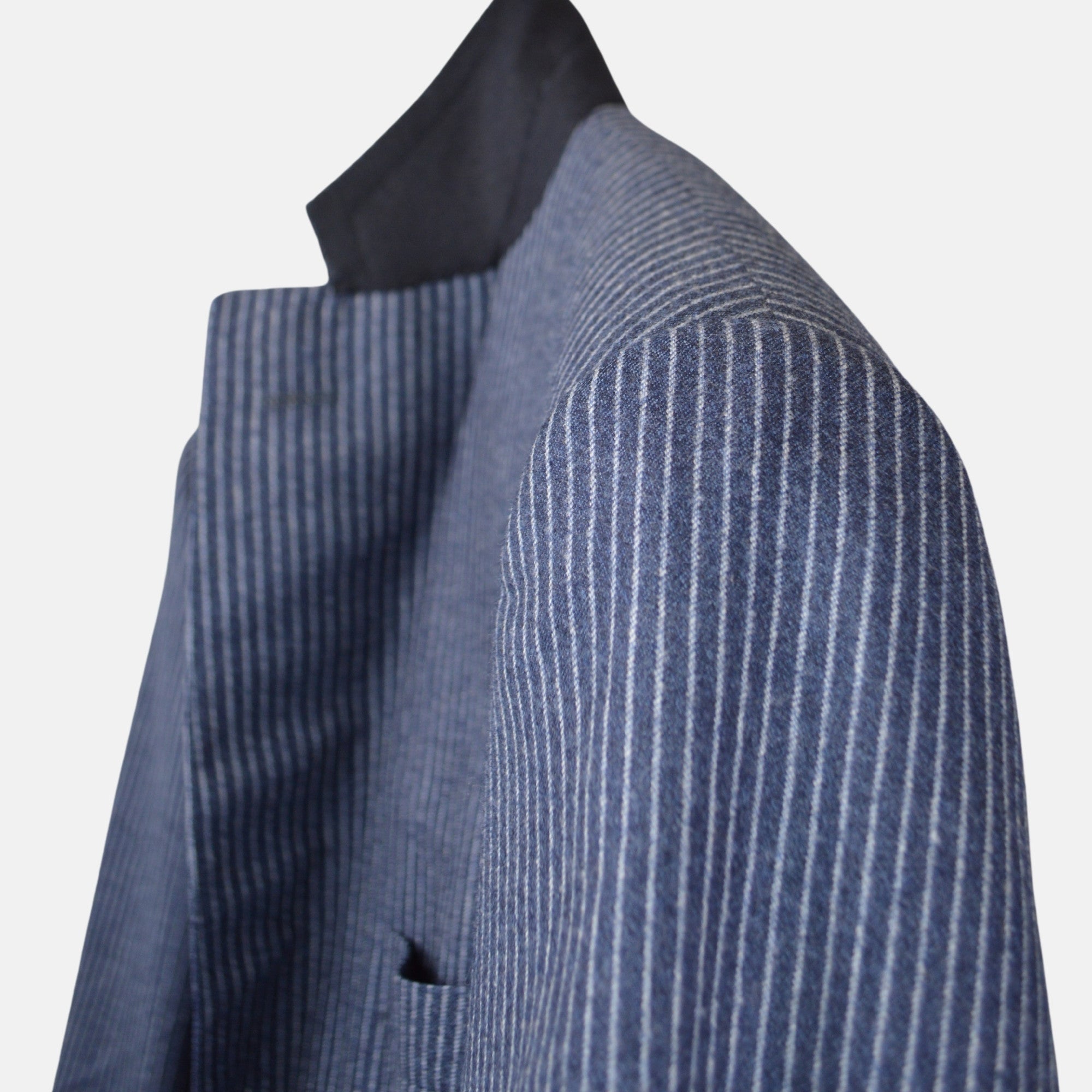 Blue/Grey Striped Suit made of Virgin Wool (EU 50)