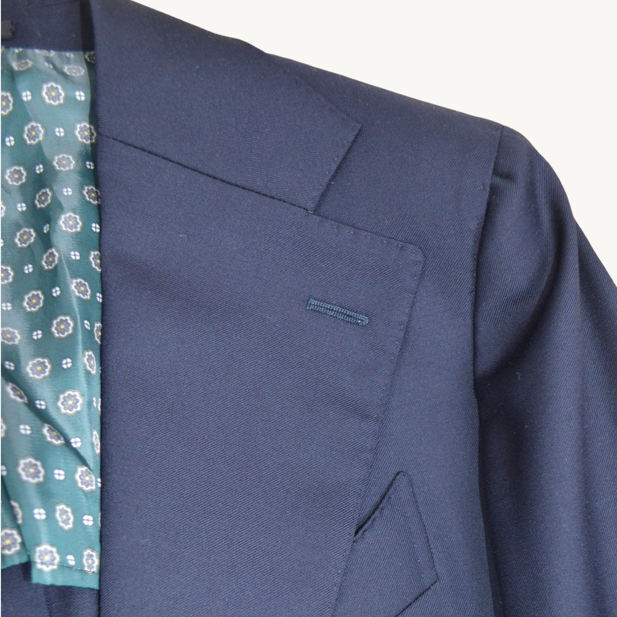 Navy Blue Suit made of Wool (EU 50)