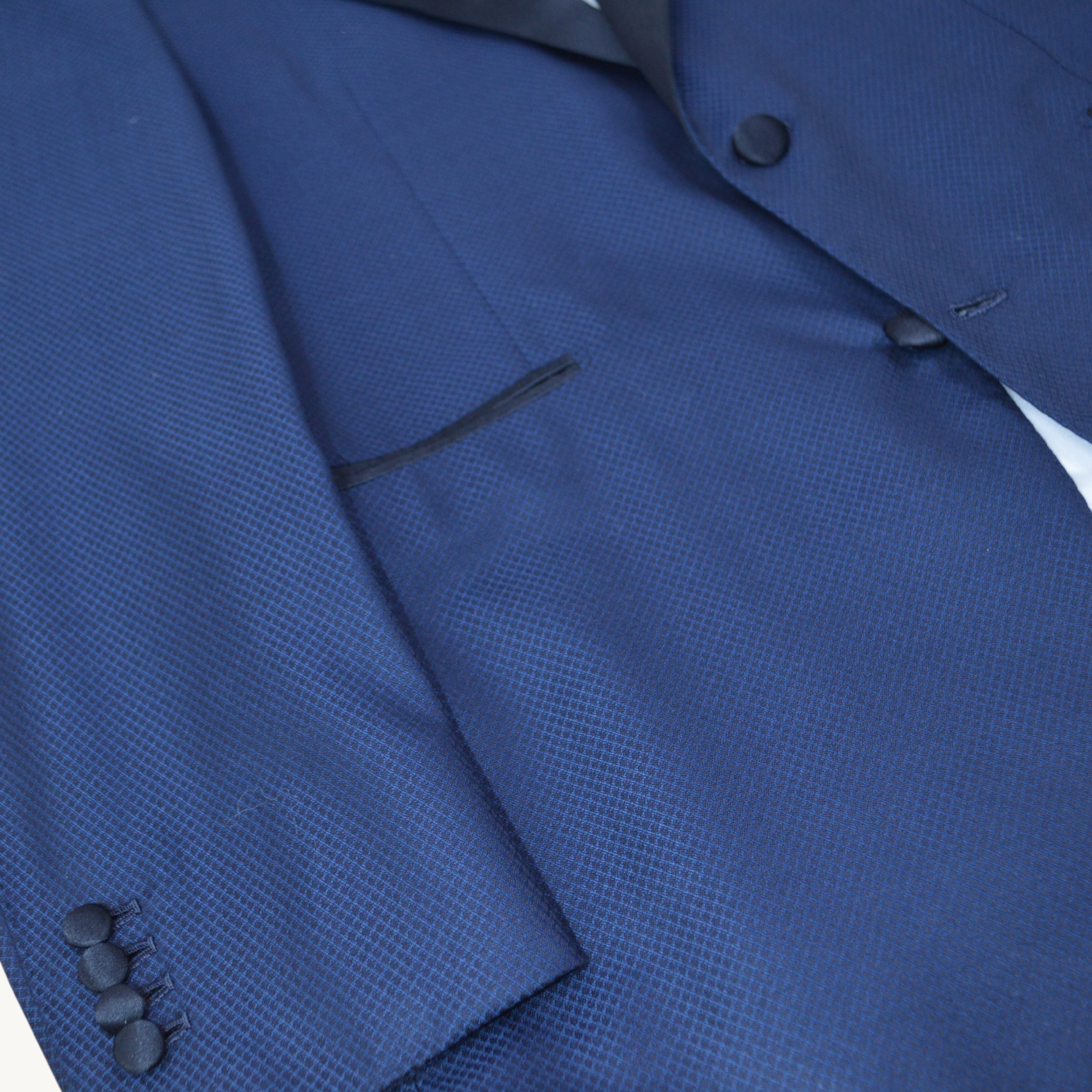 Navy Blue/Black Dinner Jacket (EU 48)