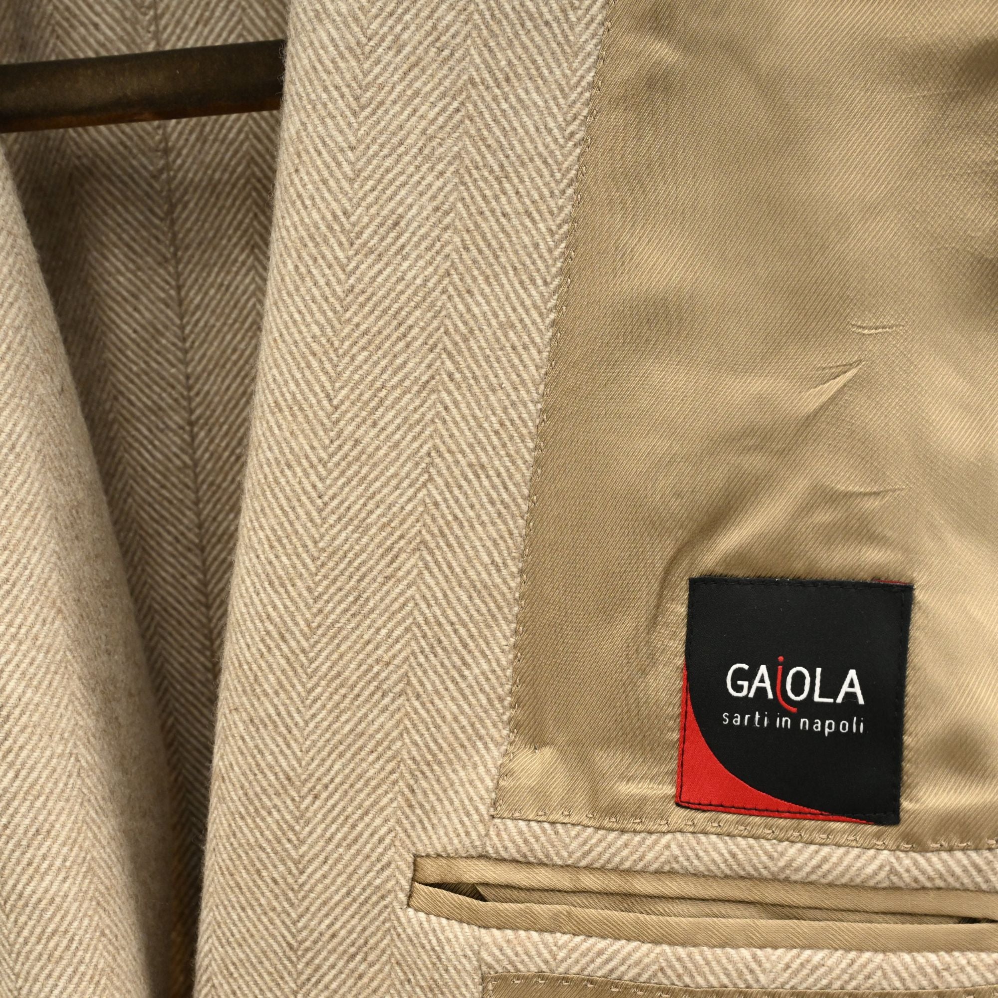 Beige Double Breasted Cashmere Coat (EU 44)