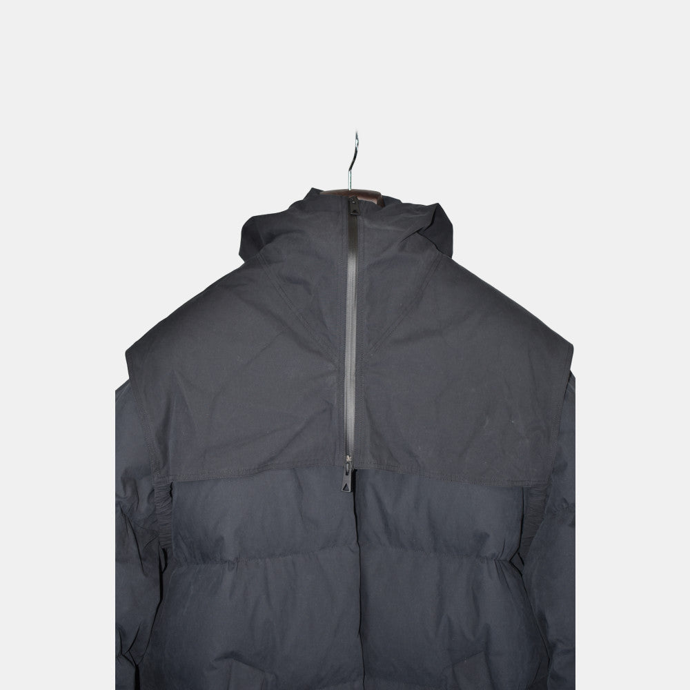 Black Down Hooded Coat made of Cotton (M)