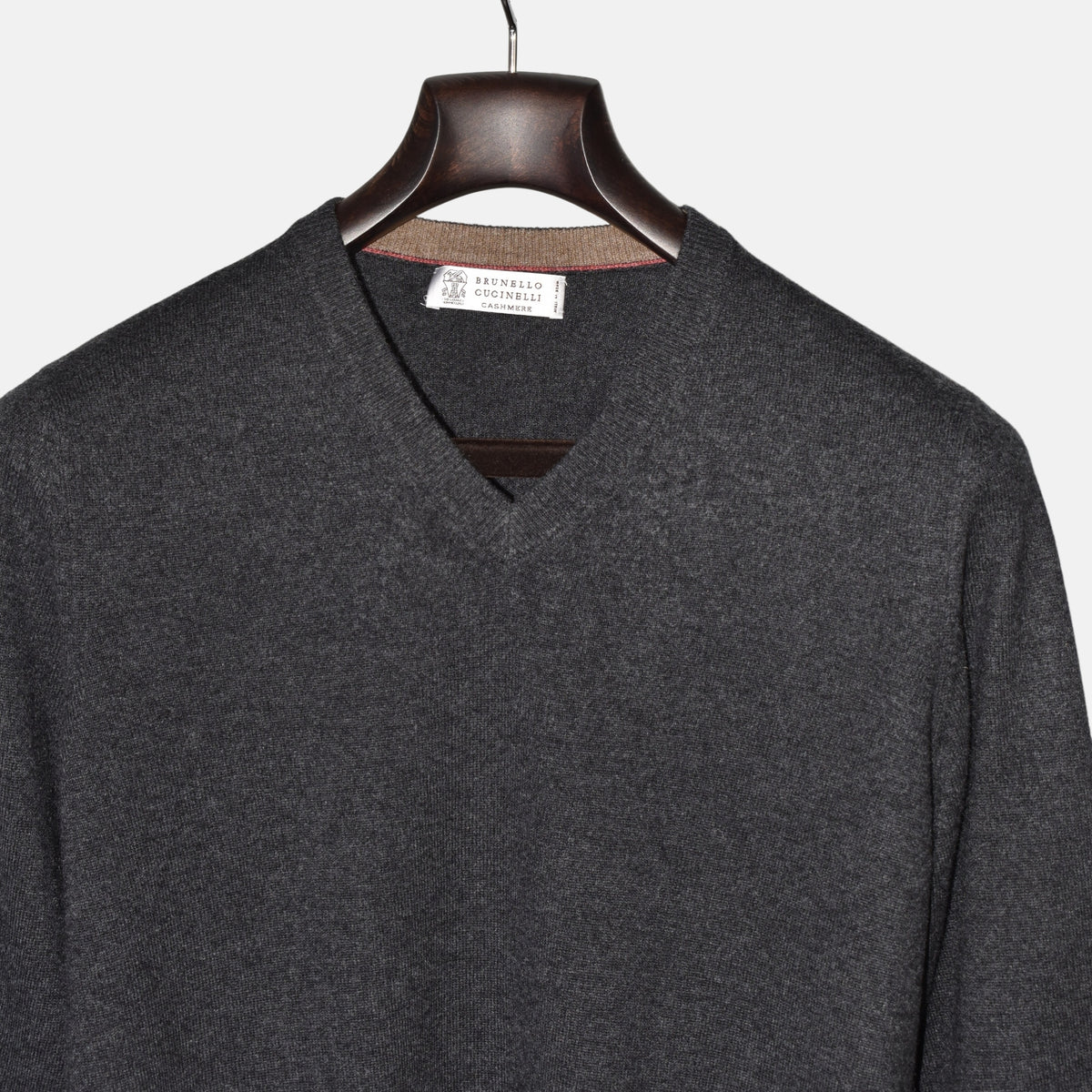 Grey V-Neck Cashmere Sweater (EU 46)