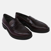 Dark Bordeaux Loafers made of Leather (EU 43)