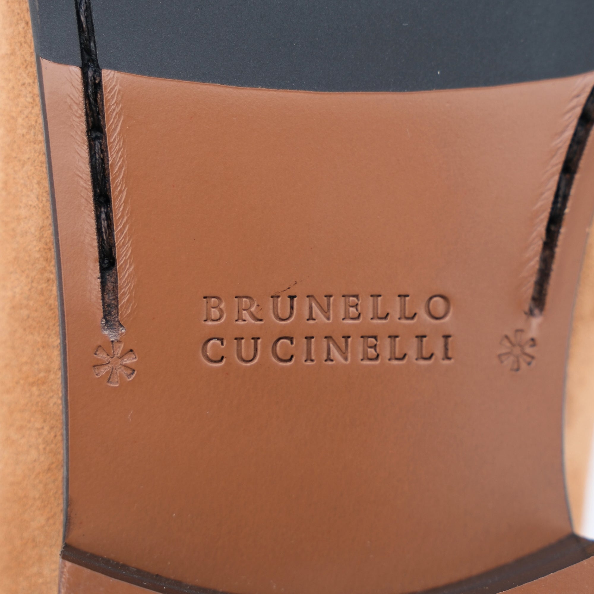 Camel Coloured Loafers made of Suede (EU 43)