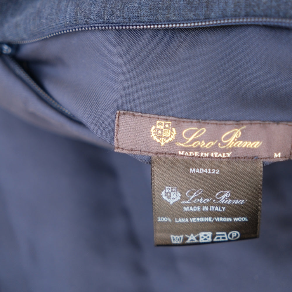 Navy Blue Vest made of Virgin Wool (M)