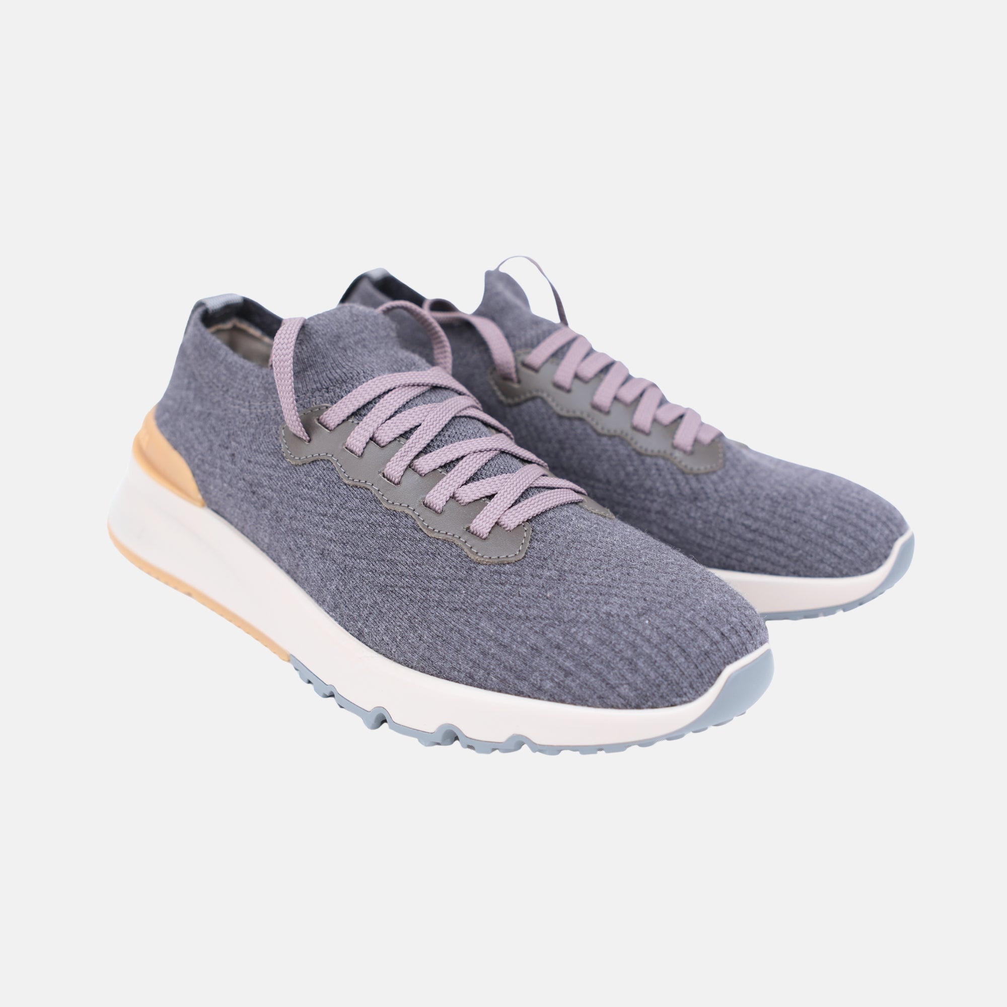 Gray Sneakers made of Stretch Knit/Leather Details (EU 41)