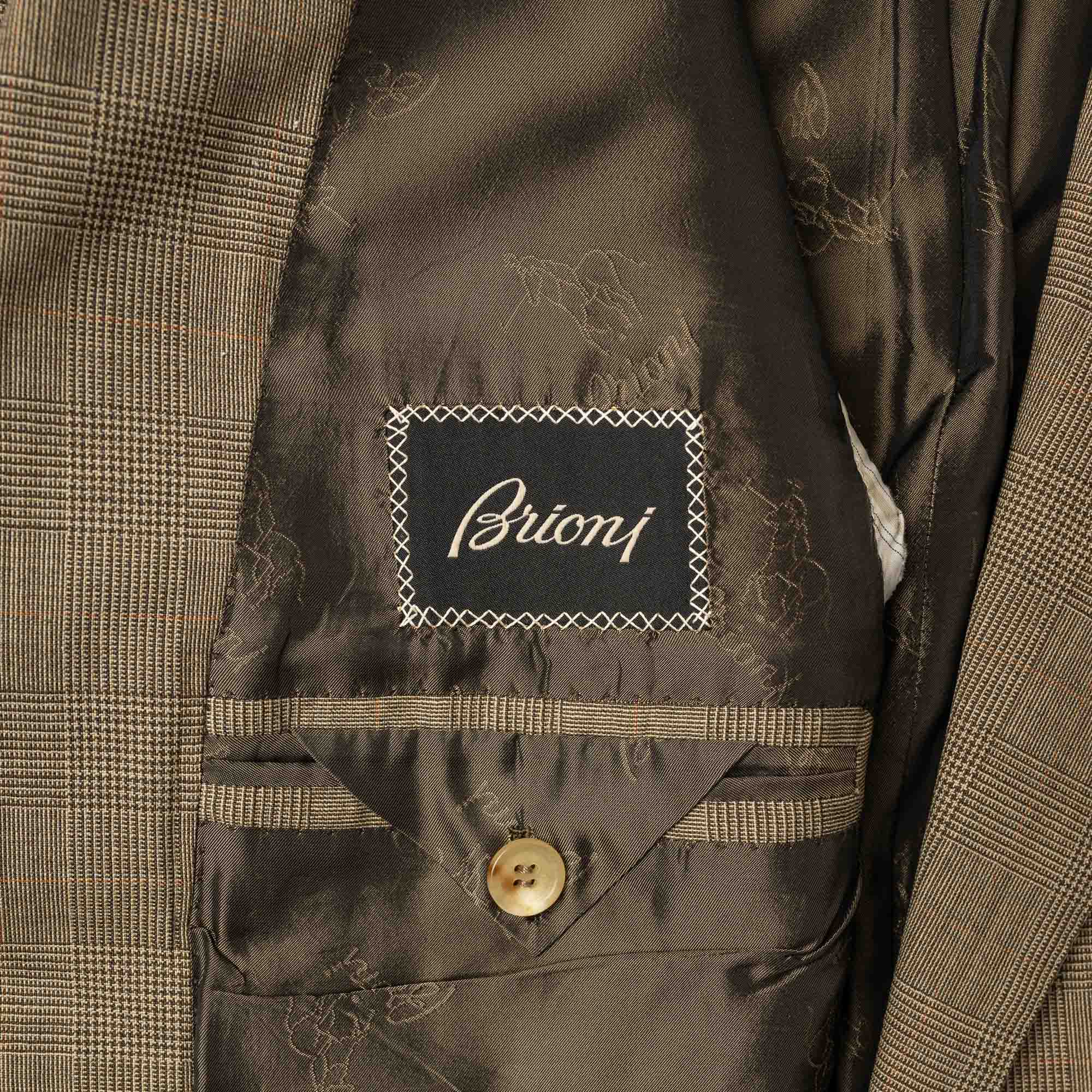 Beige Suit made of Wool (EU 52)