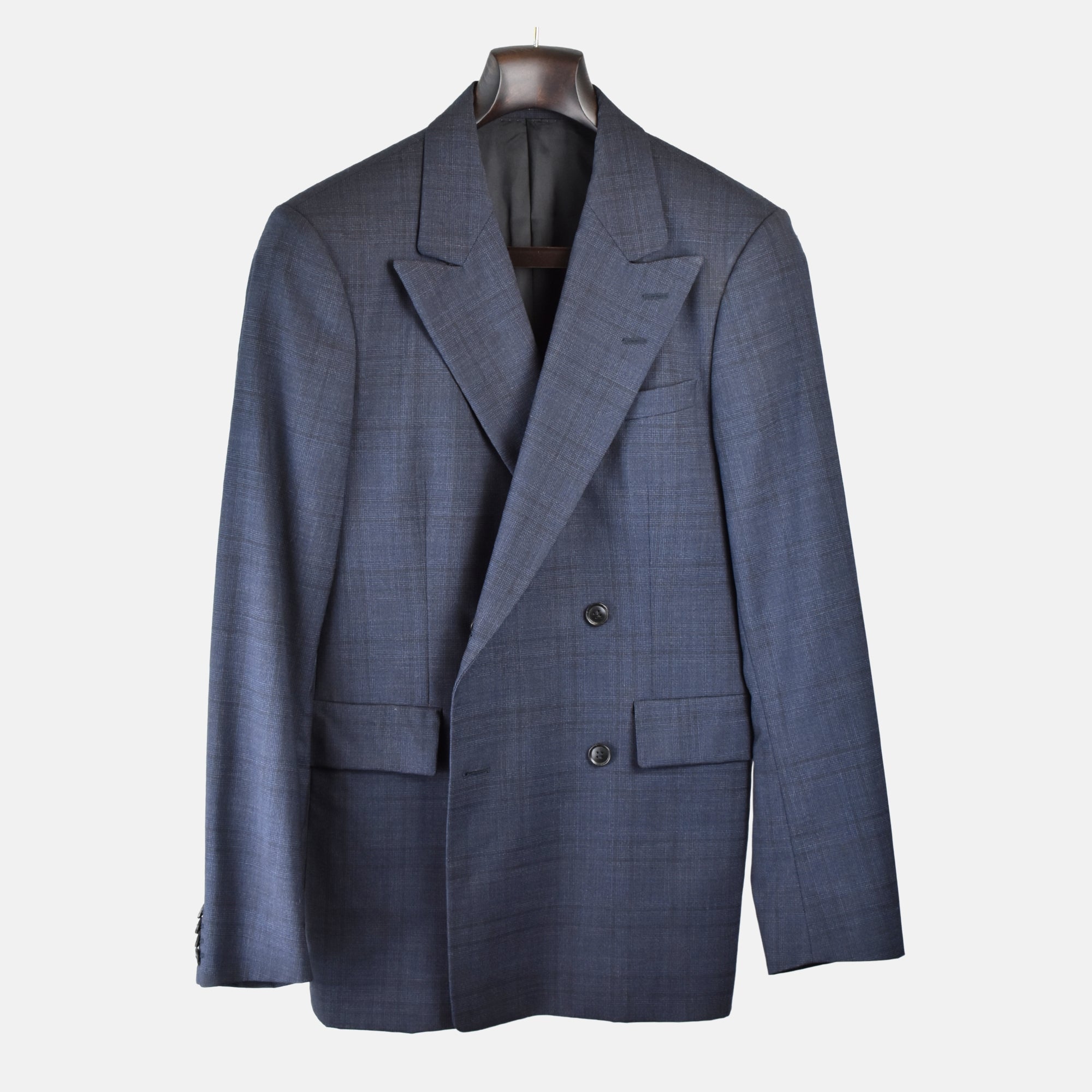 Dark Blue Checkered Double Breasted Suit made of Wool (EU 46)