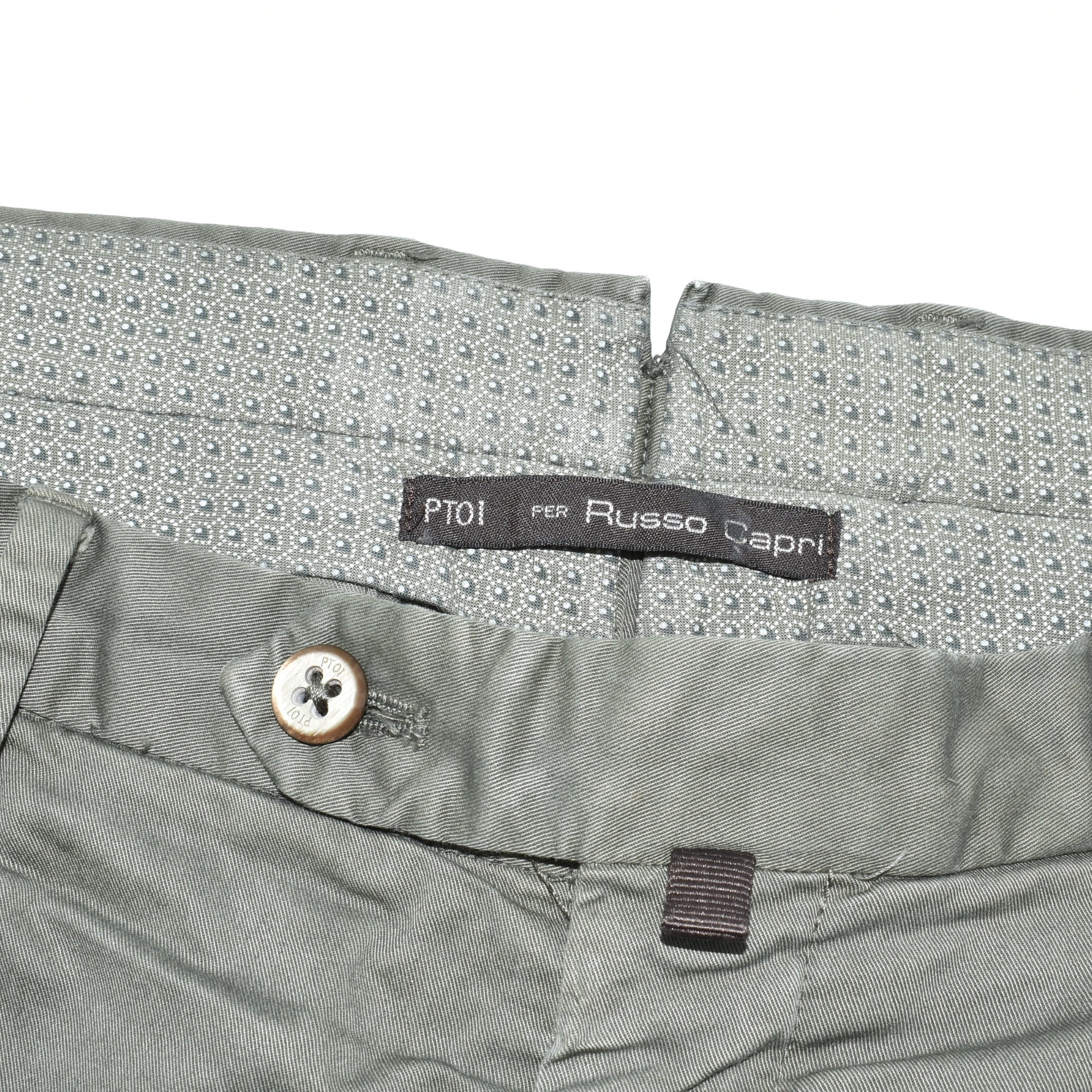 Khaki Shorts made of Cotton ( EU 46)