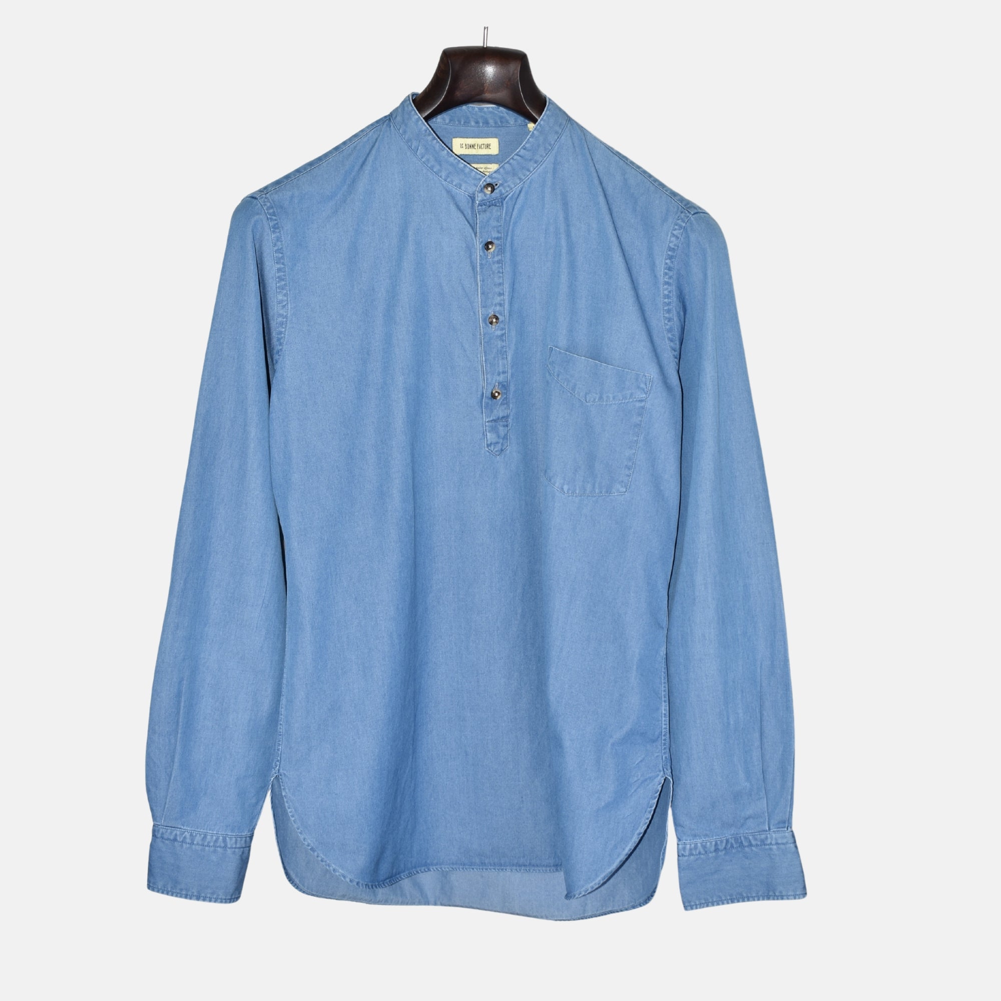 Blue Denim Shirt made of Cotton (M)