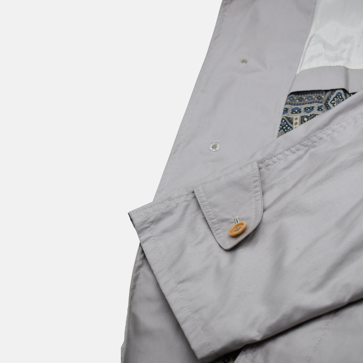 Silver Gray Trench Coat made of Polyester (EU 46)