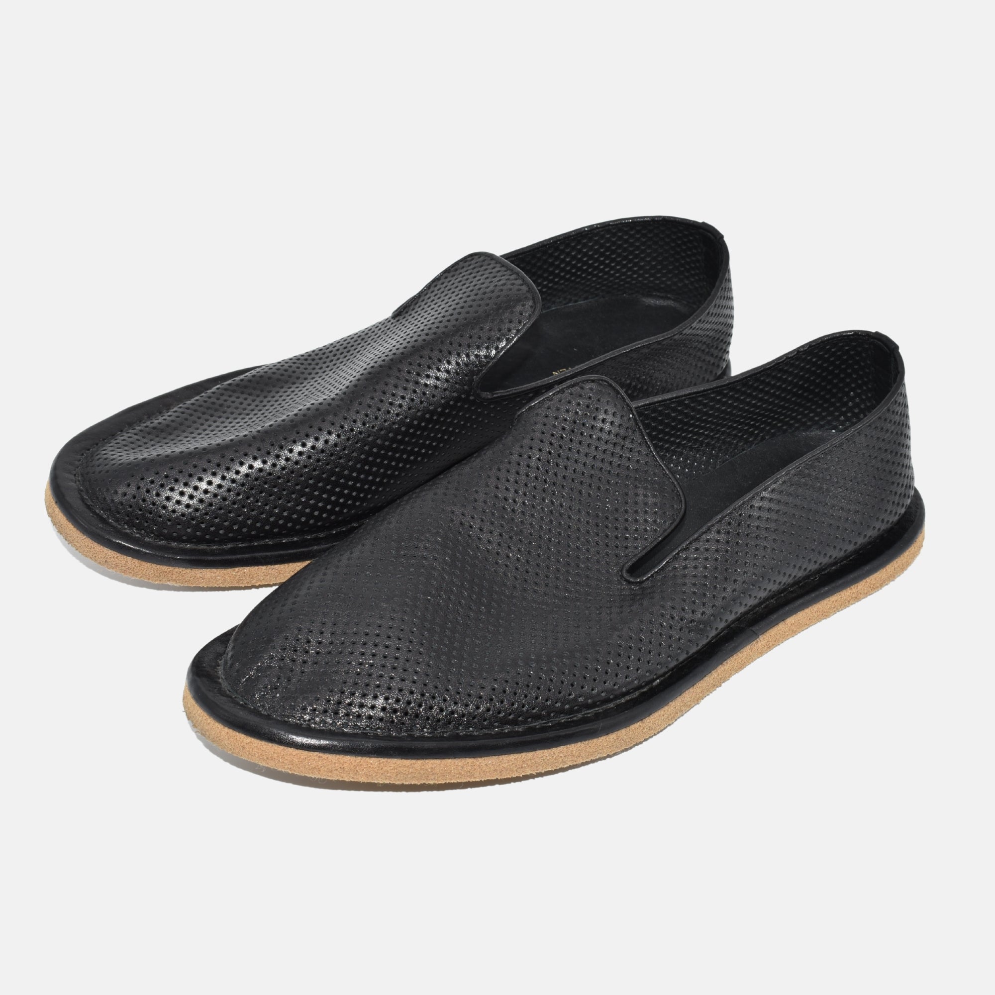 Black Slippers made of Leather (EU 43)