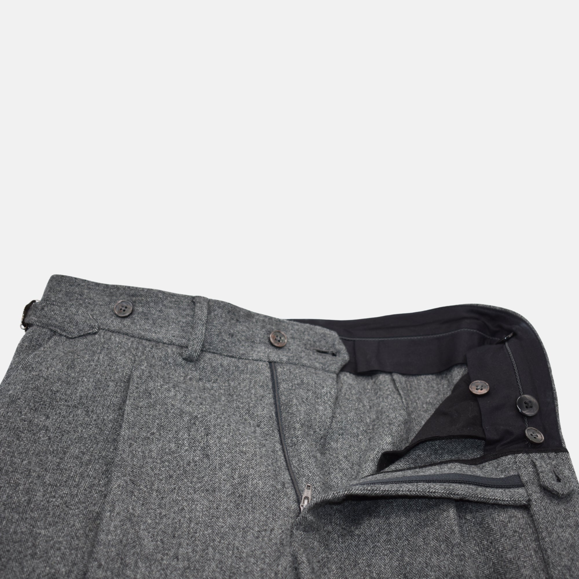 Gray Herringbone Trousers made of Wool (EU 46)