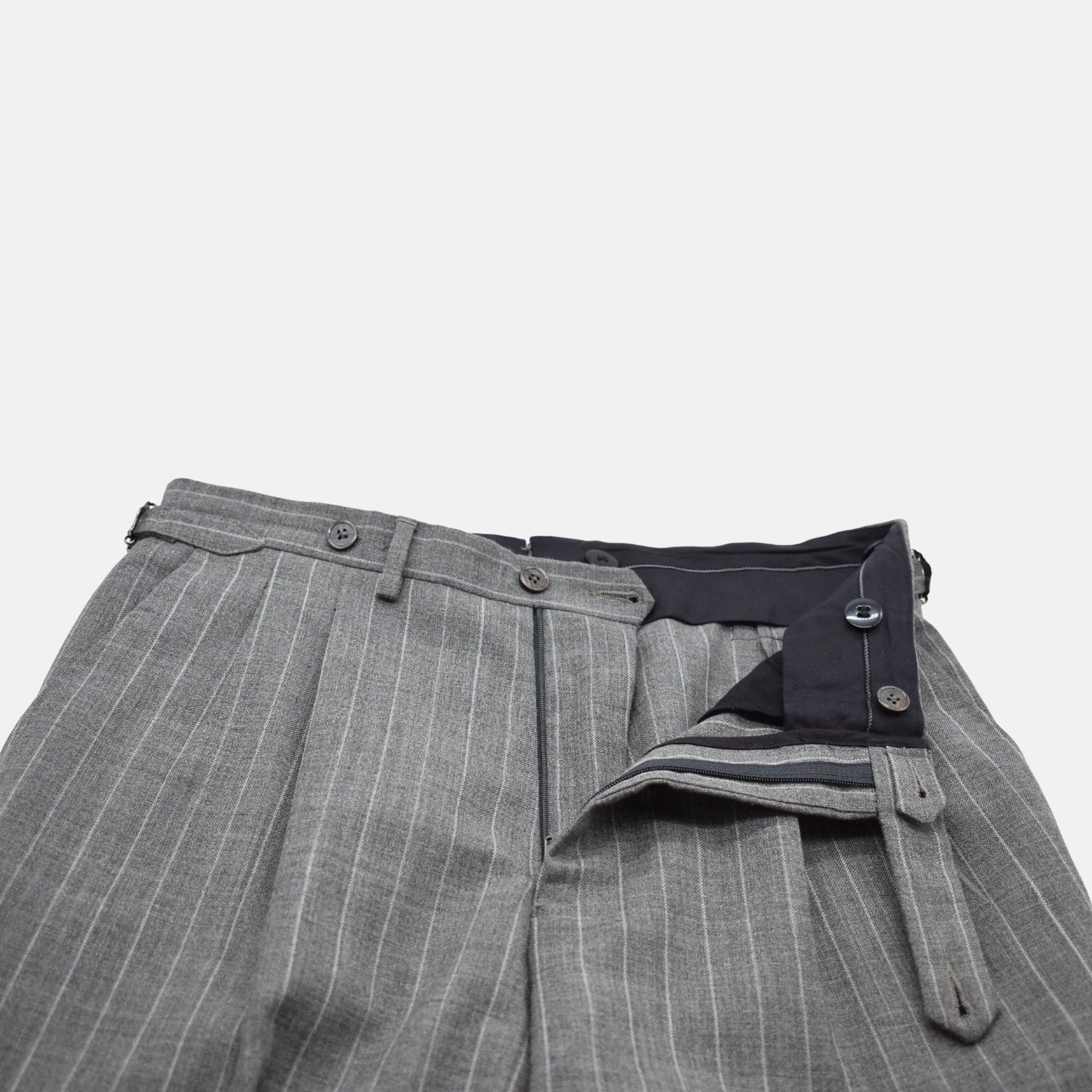 Light Gray Stripe Suit made of Wool (EU 50)