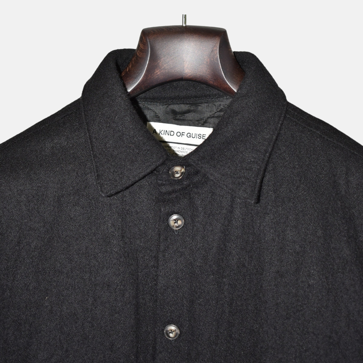 Black Overshit made of Virgin Wool (M)