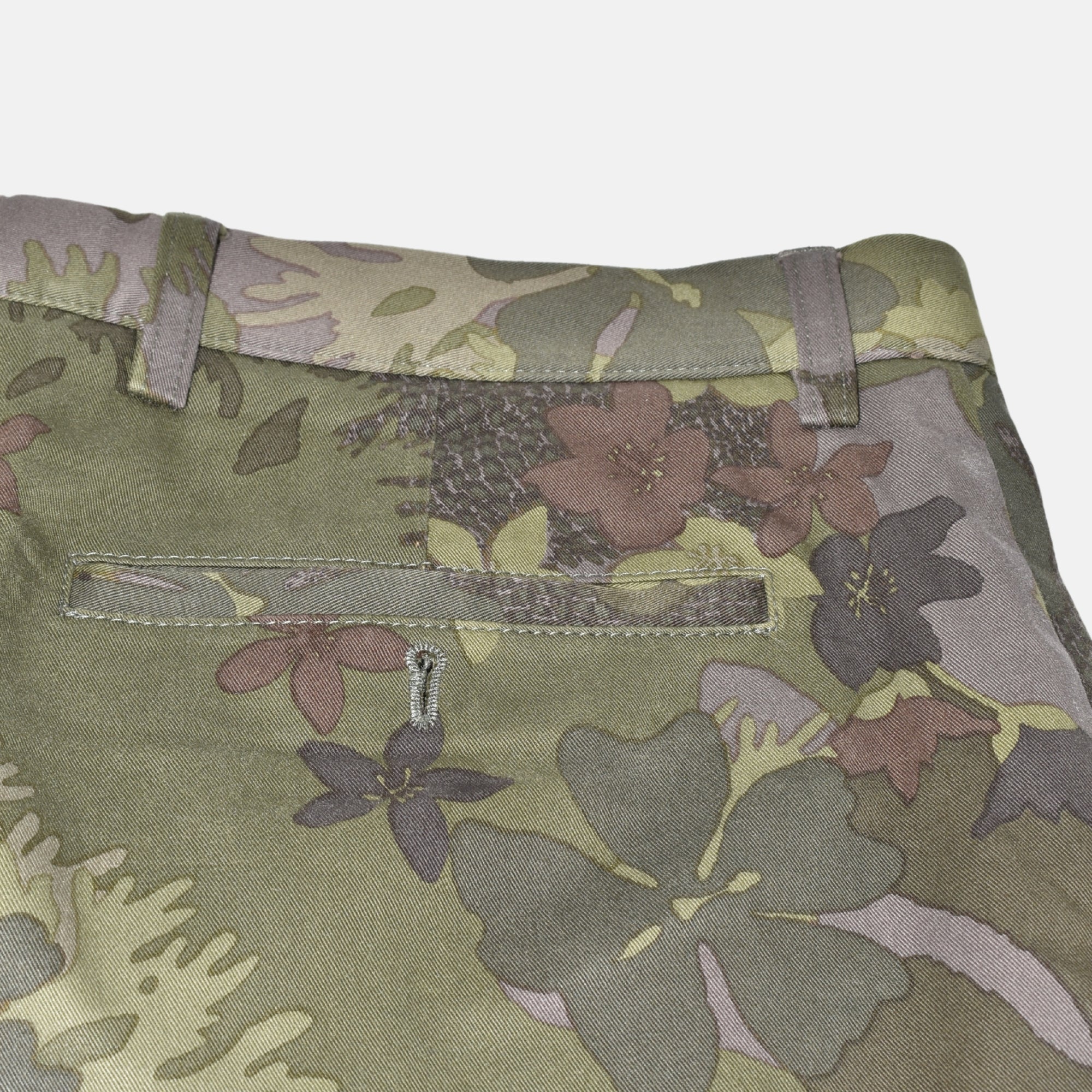 Camouflage Shorts made of Cotton (EU 46)