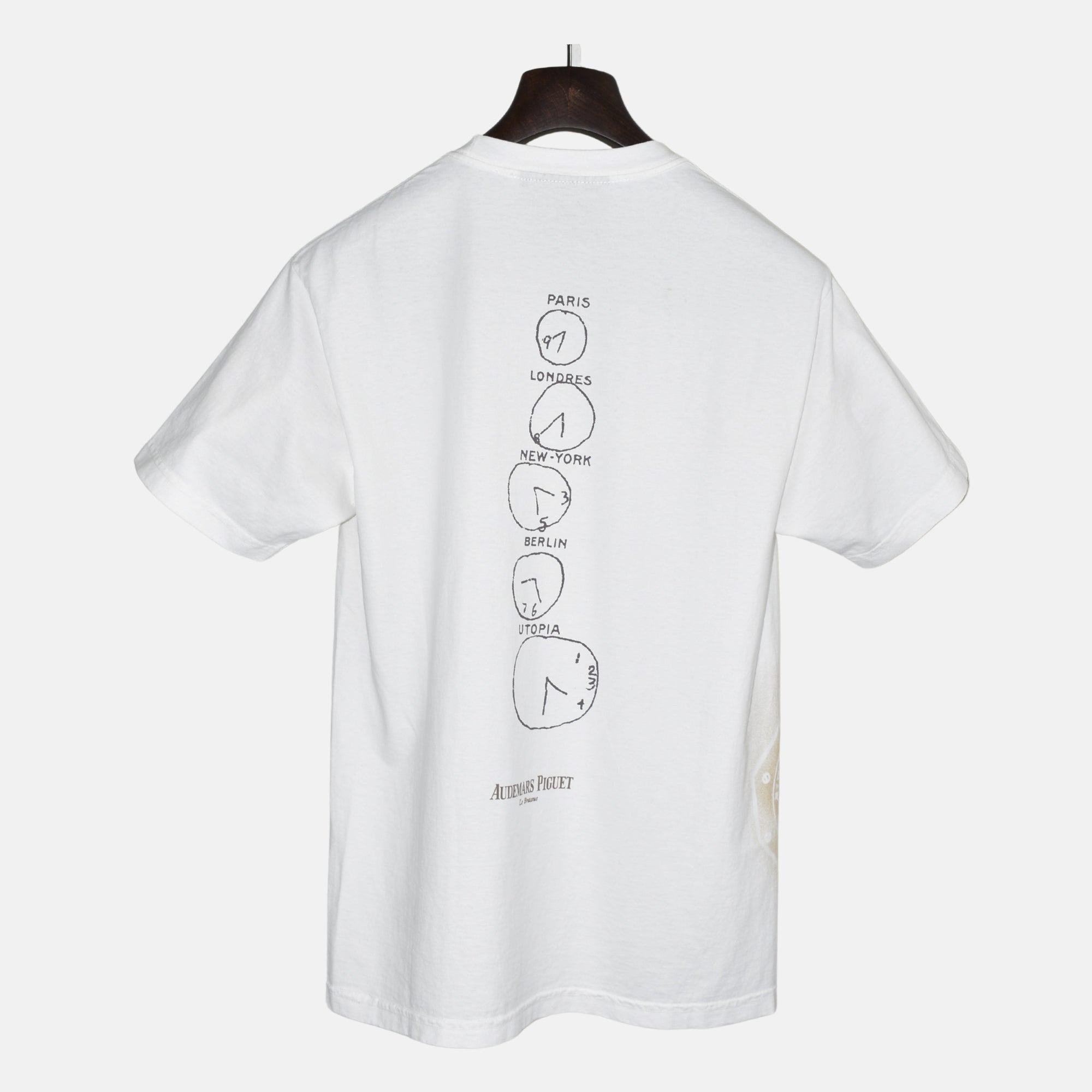 White T-Shirt made of Cotton (M)