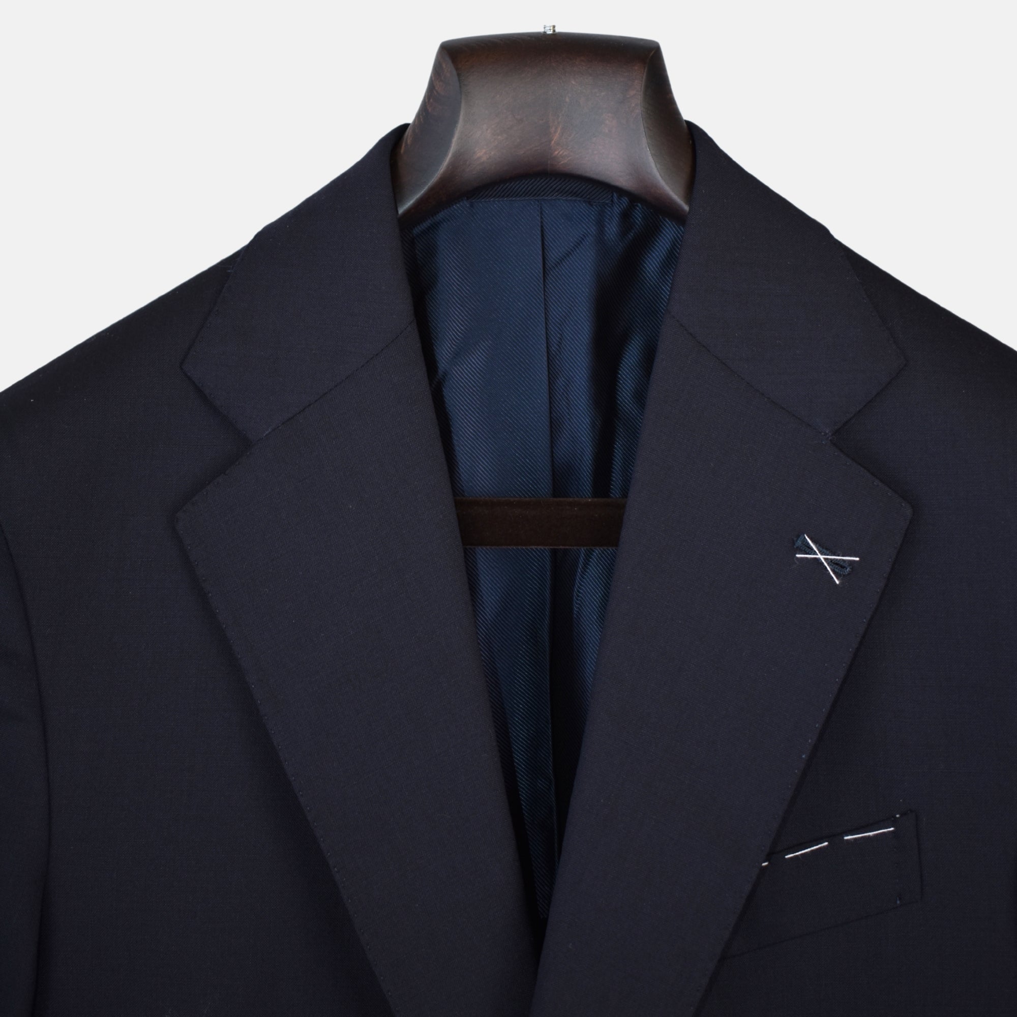 Navy Suit made of Virgin Wool (EU 46)