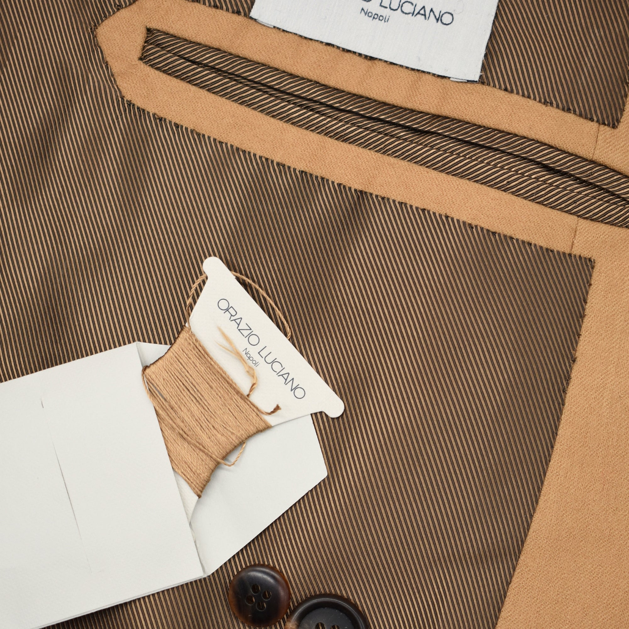 Beige Blazer made of Wool (EU 50)