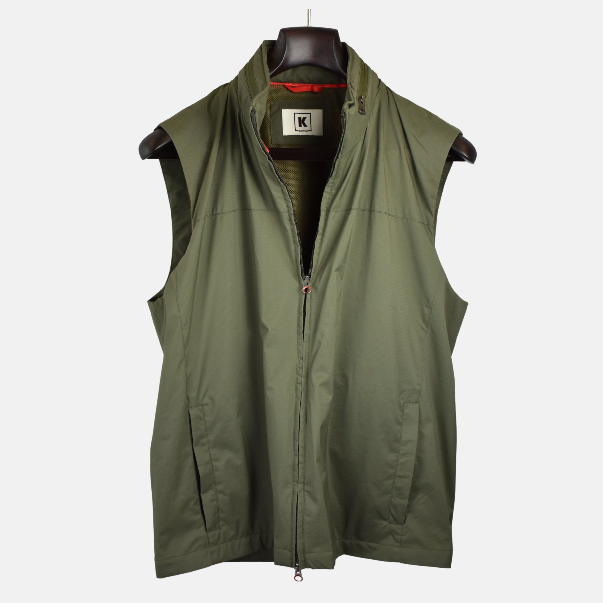 Khaki Sport Vest made of Polyamide (EU 52)