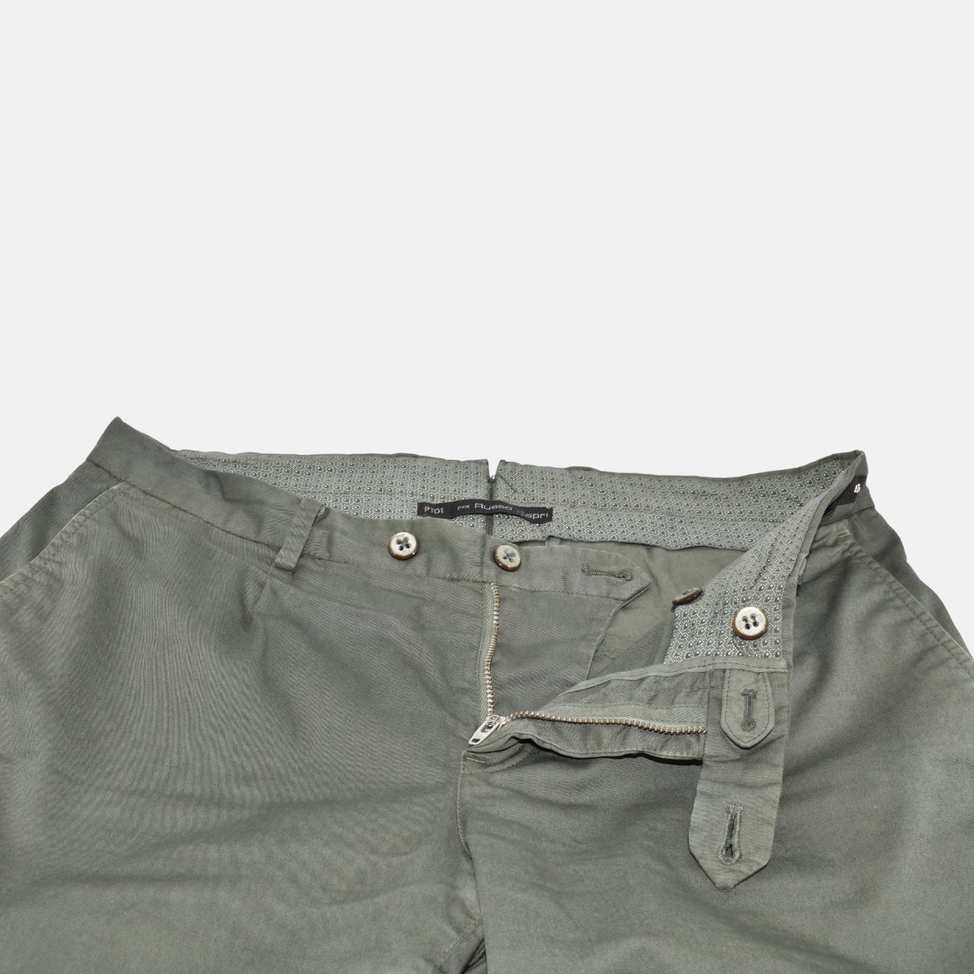 Khaki Shorts made of Cotton ( EU 46)