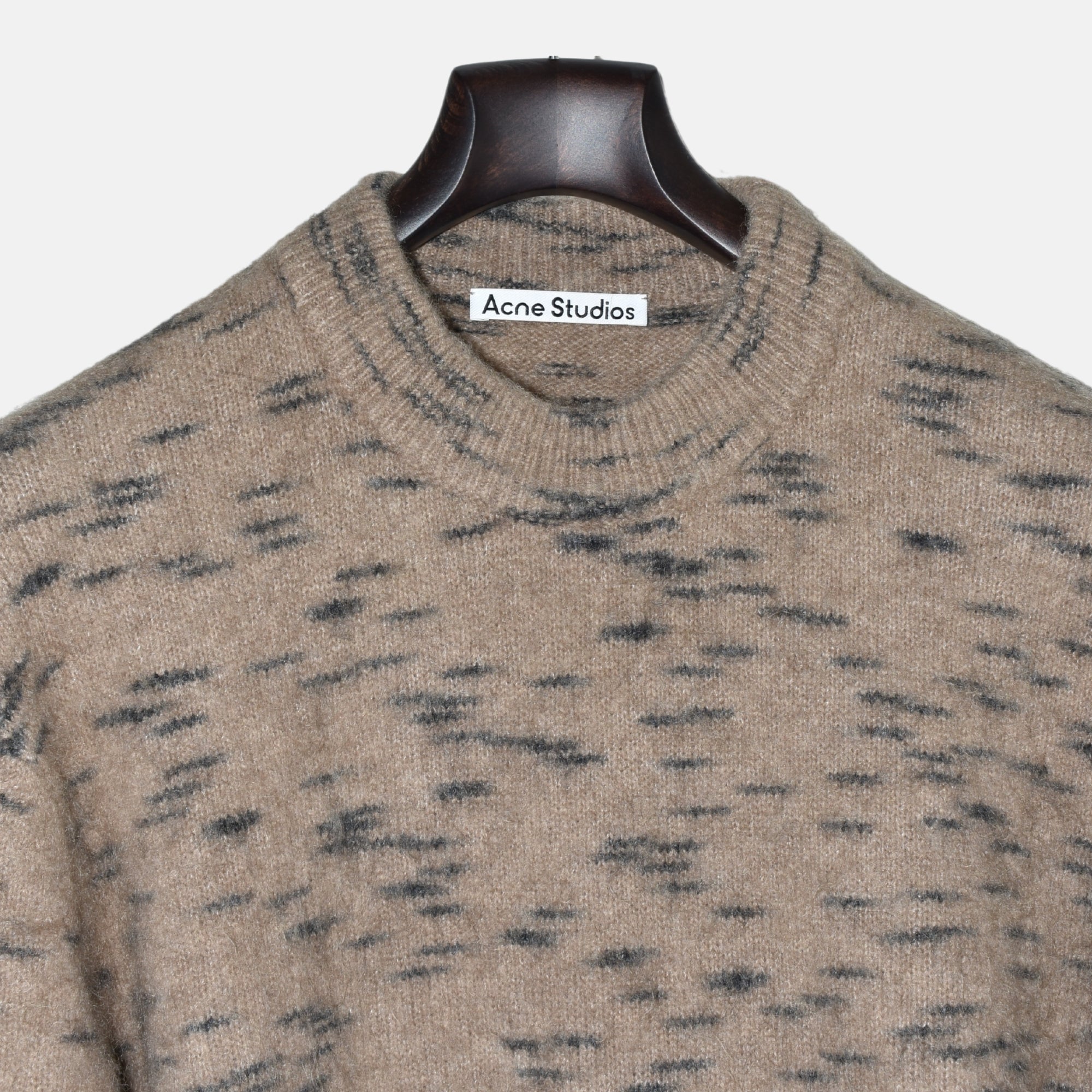 Beige-Black Patterned Sweater made of Wool/Mohair (L)