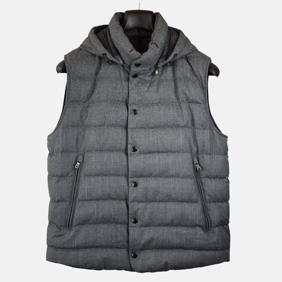 Gray Vest made of Wool (M)