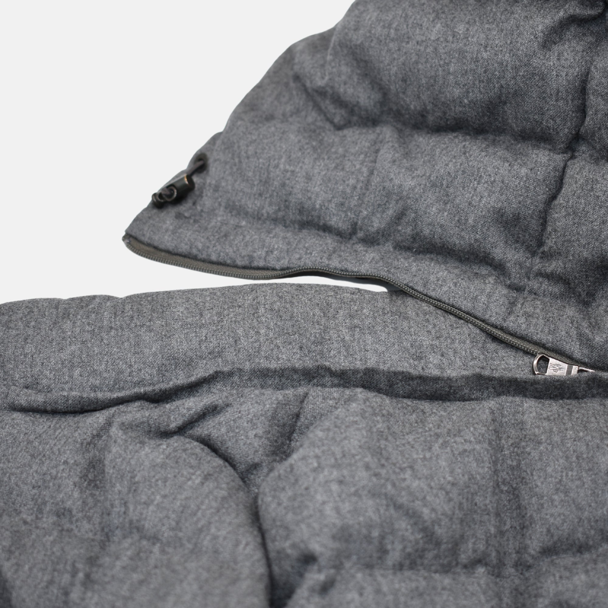 Gray Vest made of Wool (M)