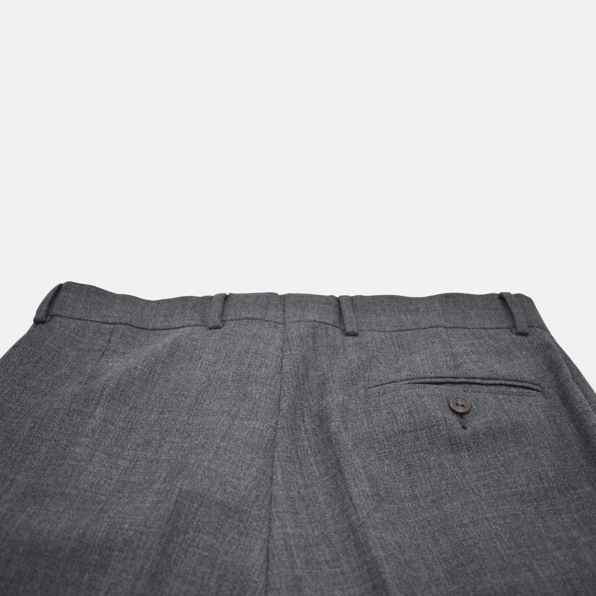 Gray Trousers made of Wool (EU 46)
