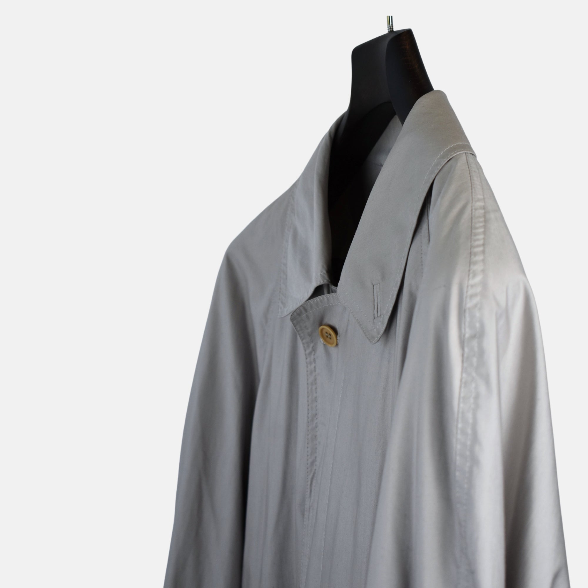 Silver Gray Trench Coat made of Polyester (EU 46)