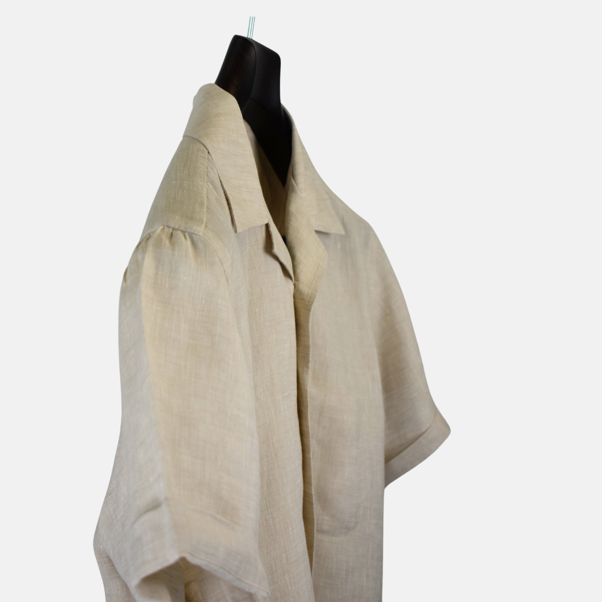 Beige Short-Sleeve Shirt made of Linen (EU 42)