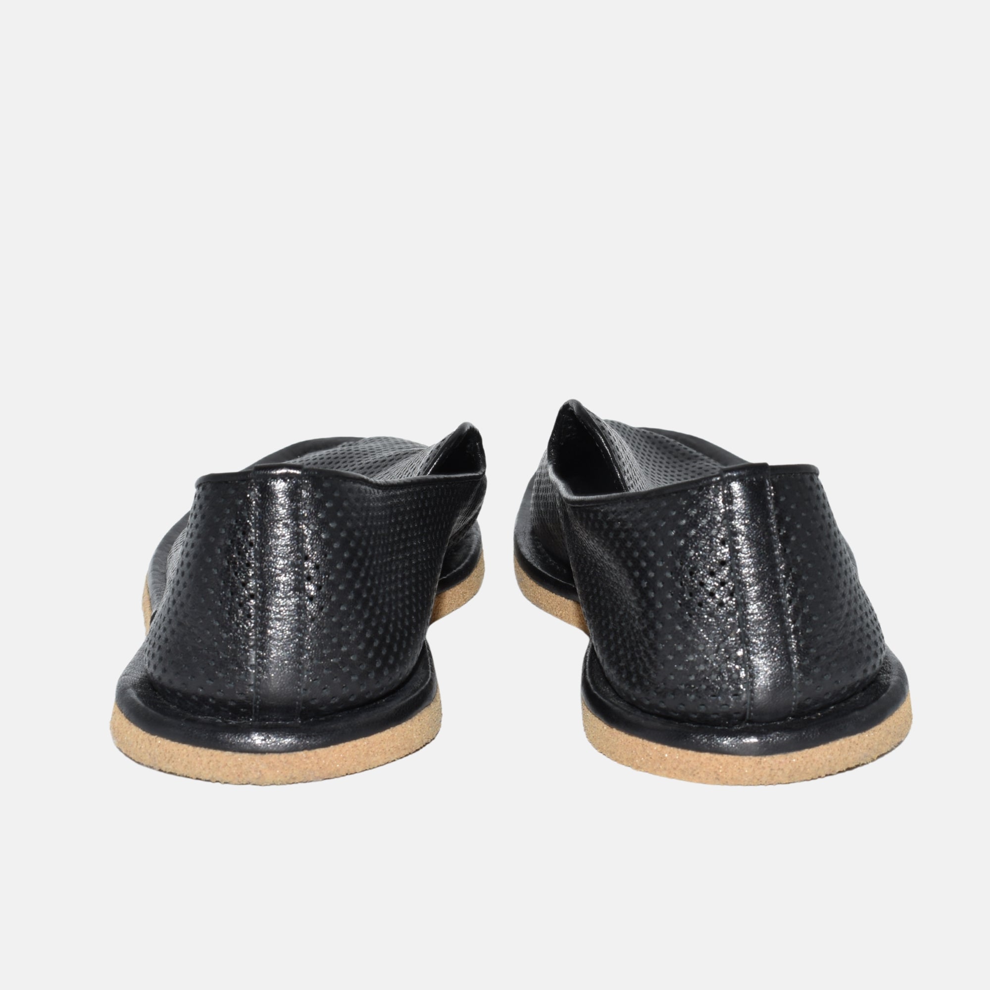 Black Slippers made of Leather (EU 43)