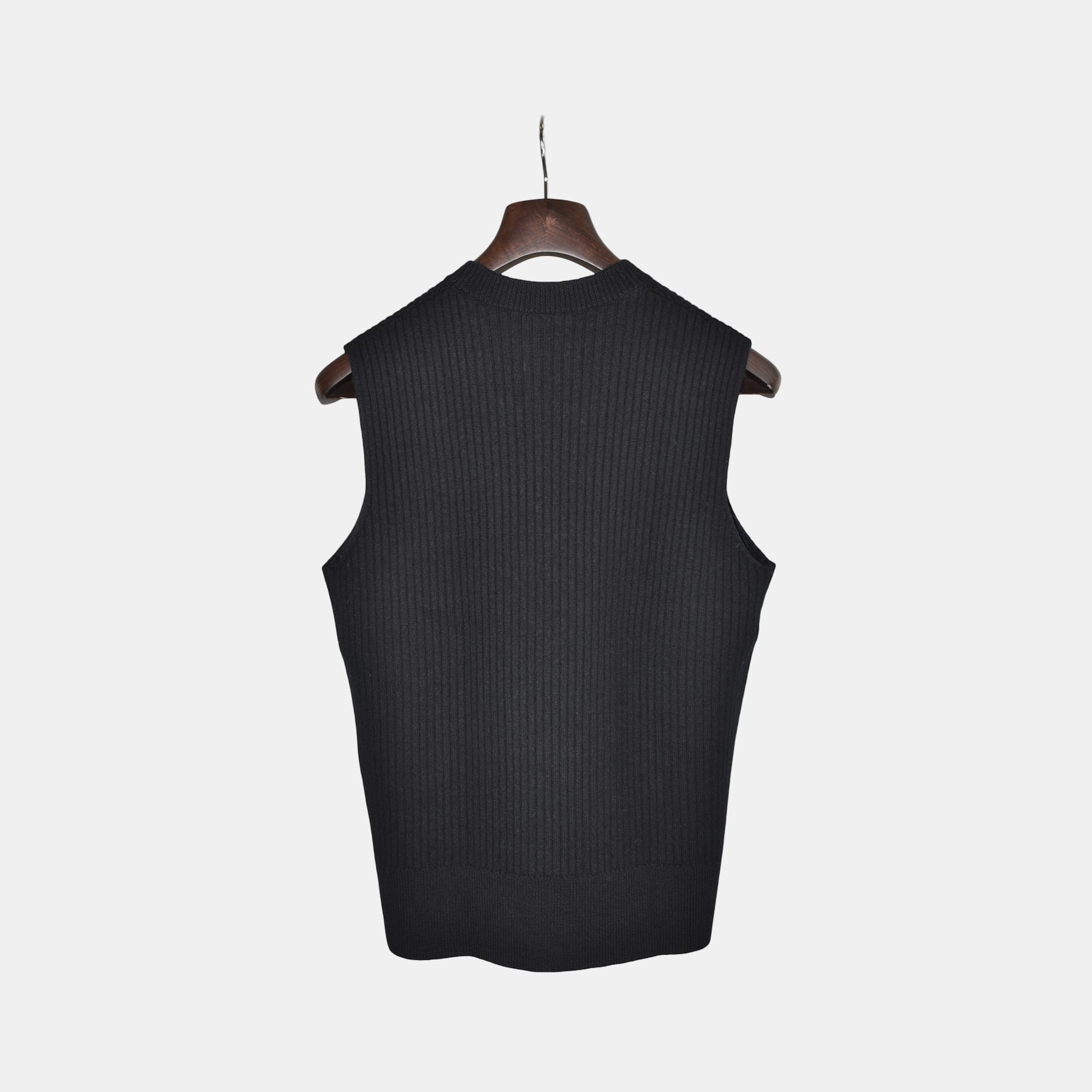 Black Sweater Vest made of Wool (XL)