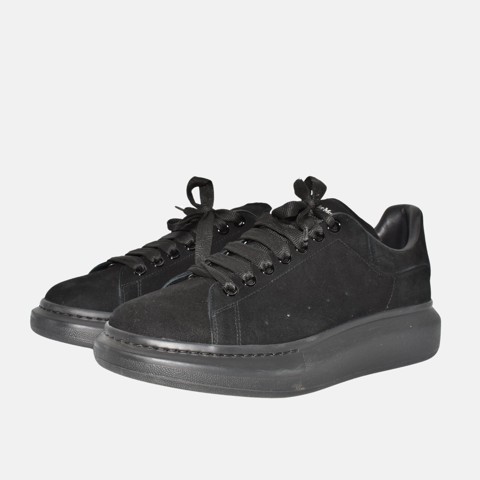 Black Shoes made of Suede (EU 43)