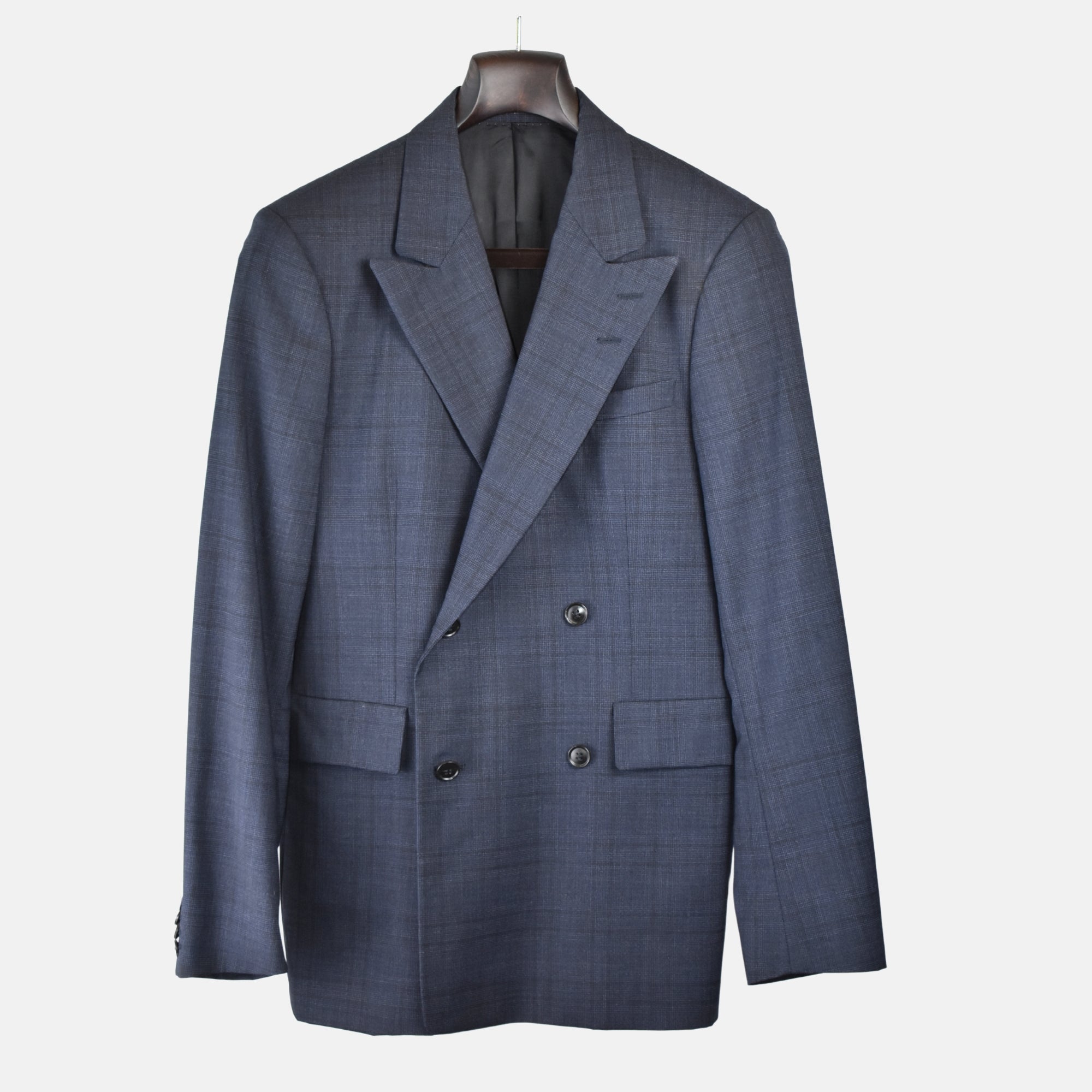 Dark Blue Checkered Double Breasted Suit made of Wool (EU 46)