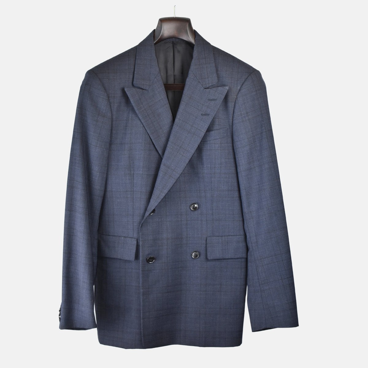 Dark Blue Checkered Double Breasted Suit made of Wool (EU 46)