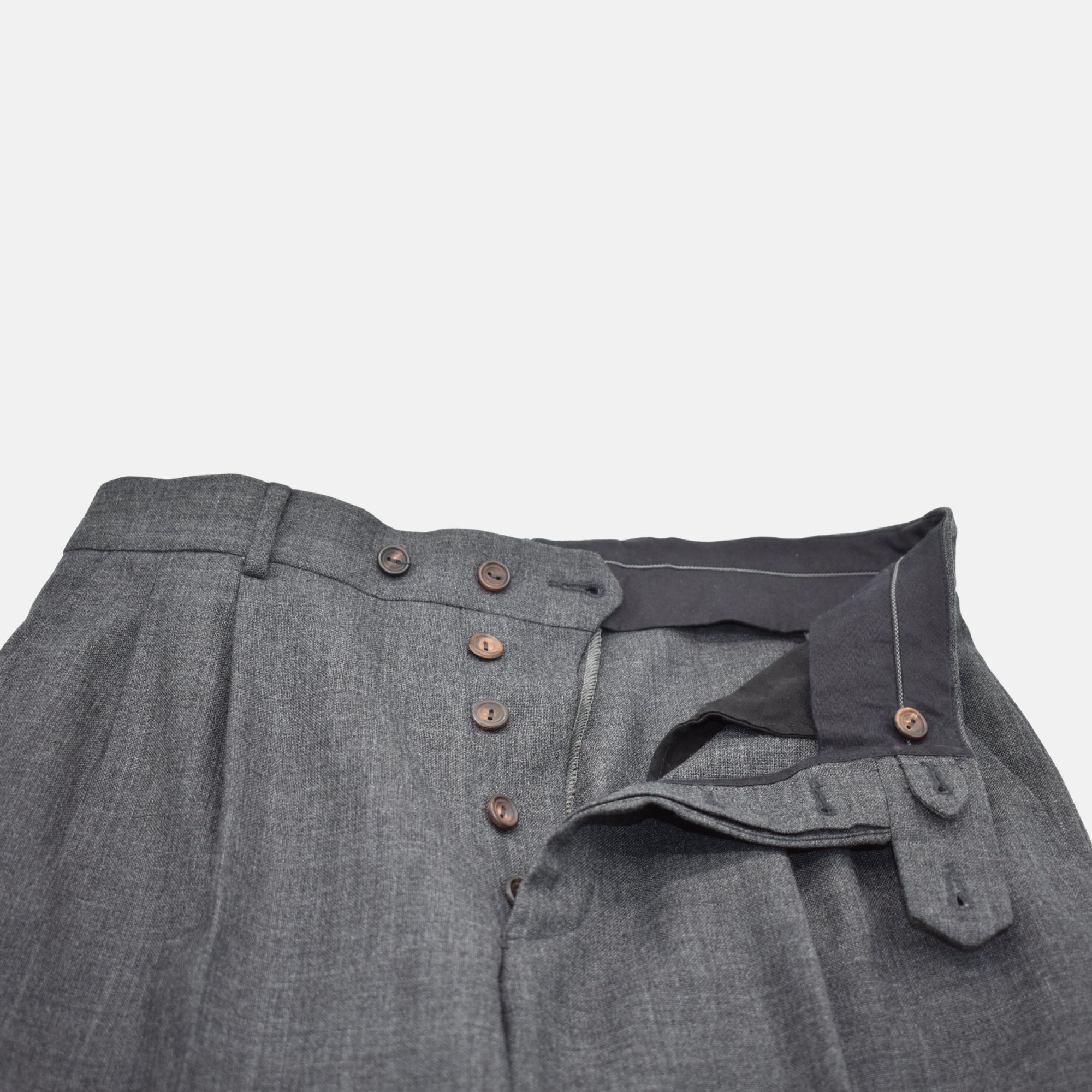 Gray Trousers made of Wool (EU 46)