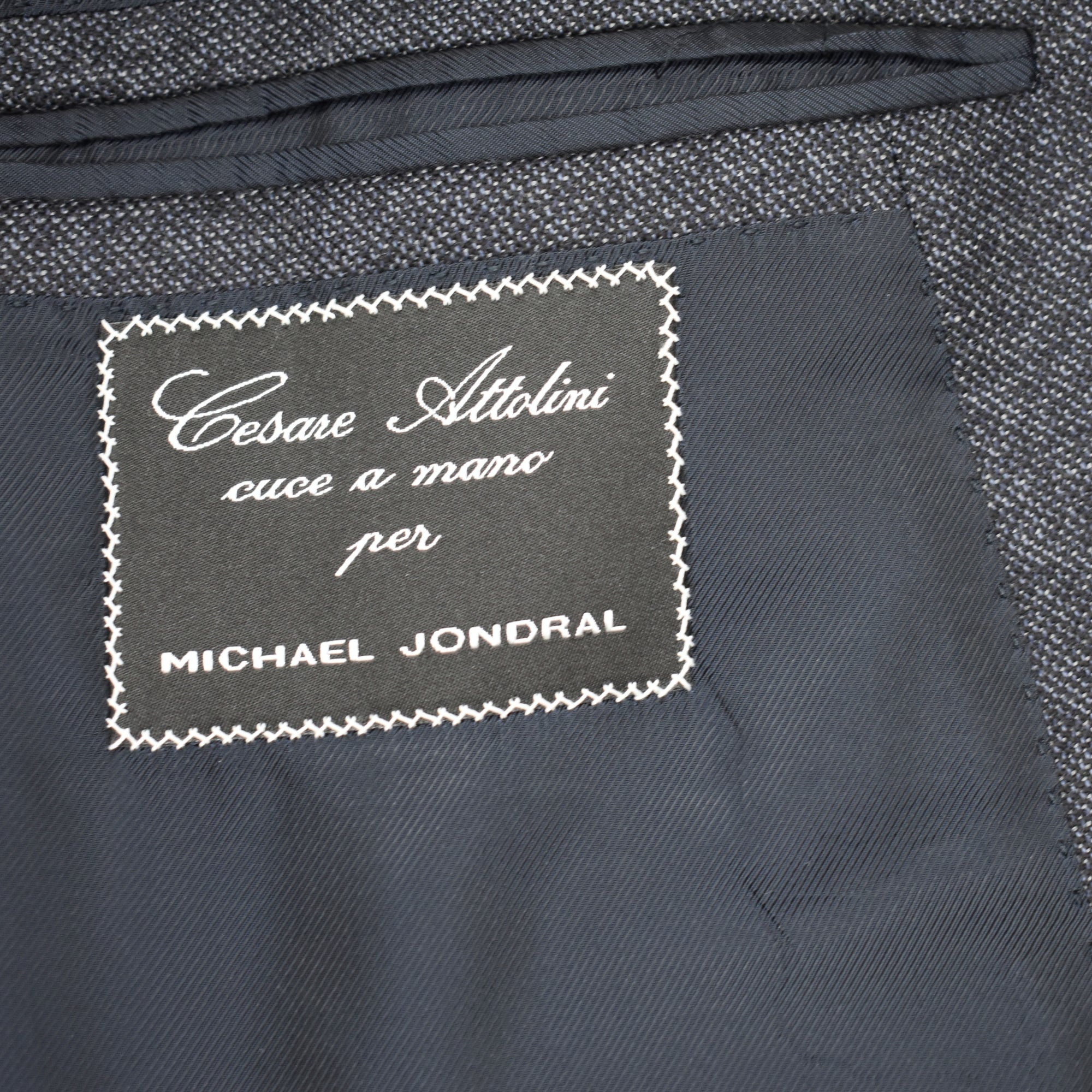 Dark Blue Patterned Double-Breasted Suit made of Wool (EU 46)