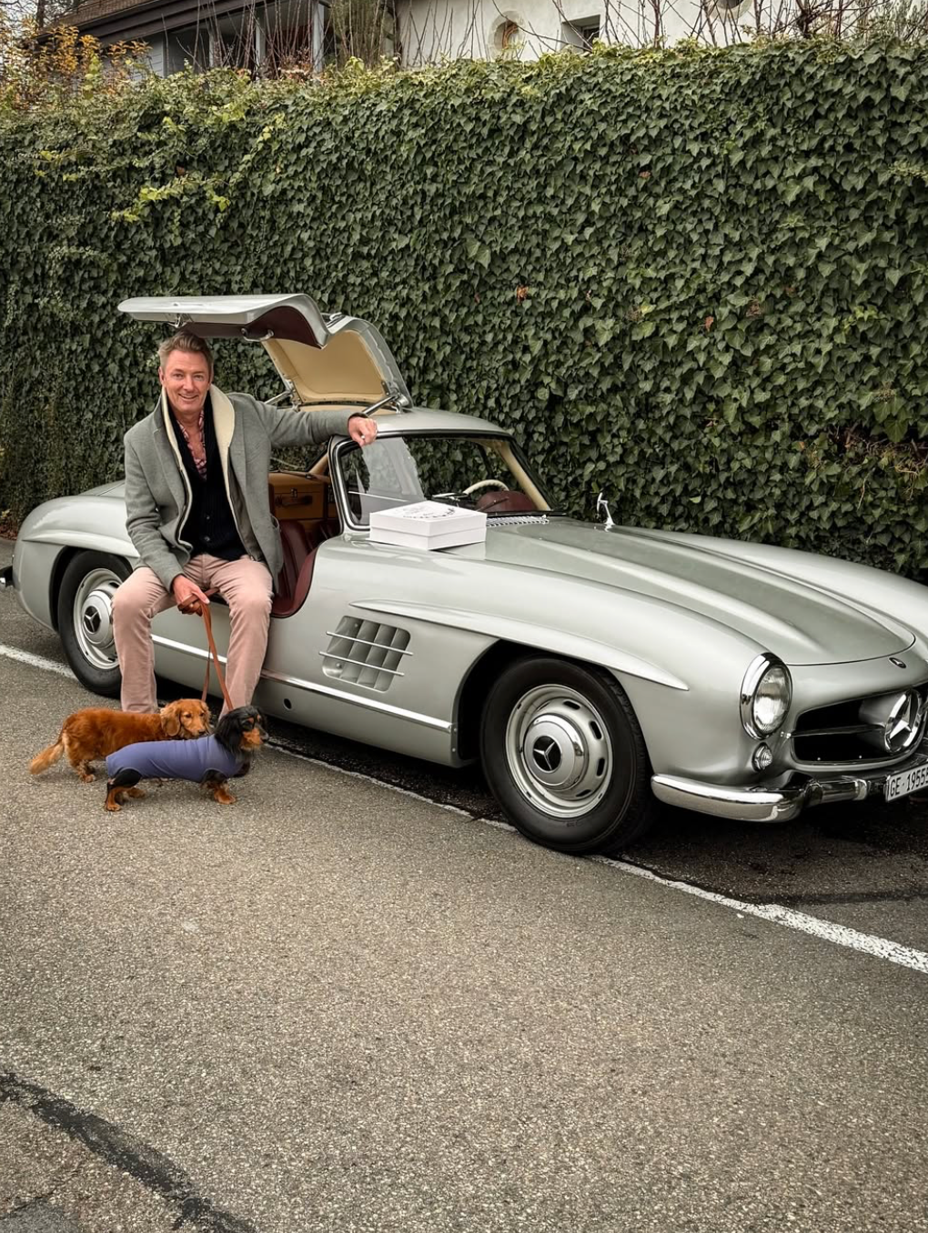 5 QUESTIONS WITH Simon Kidston
