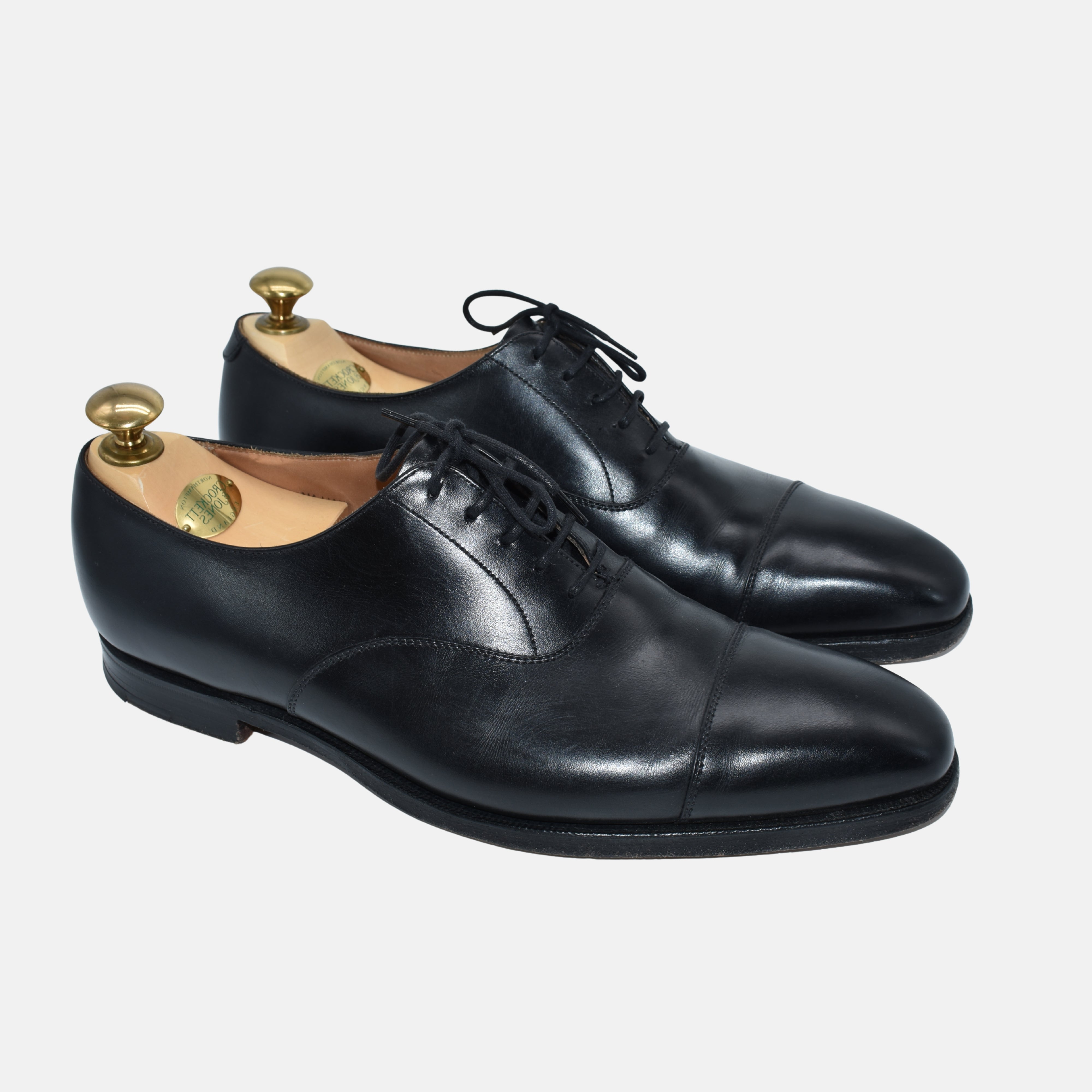 Black Shoes made of Leather (EU 42)