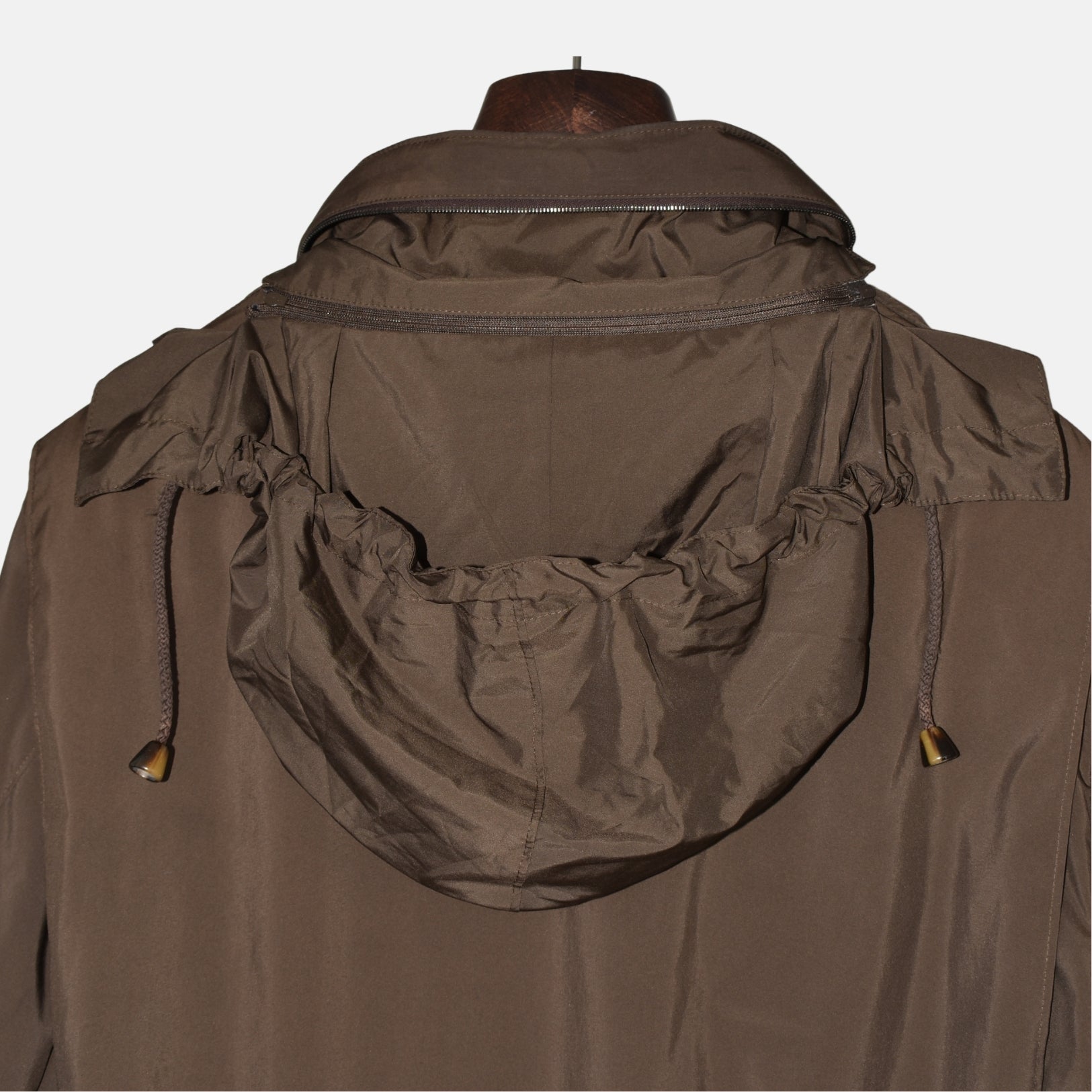 Brown "Windmate Traveller" made of Polyester/Cashmere (EU 54)