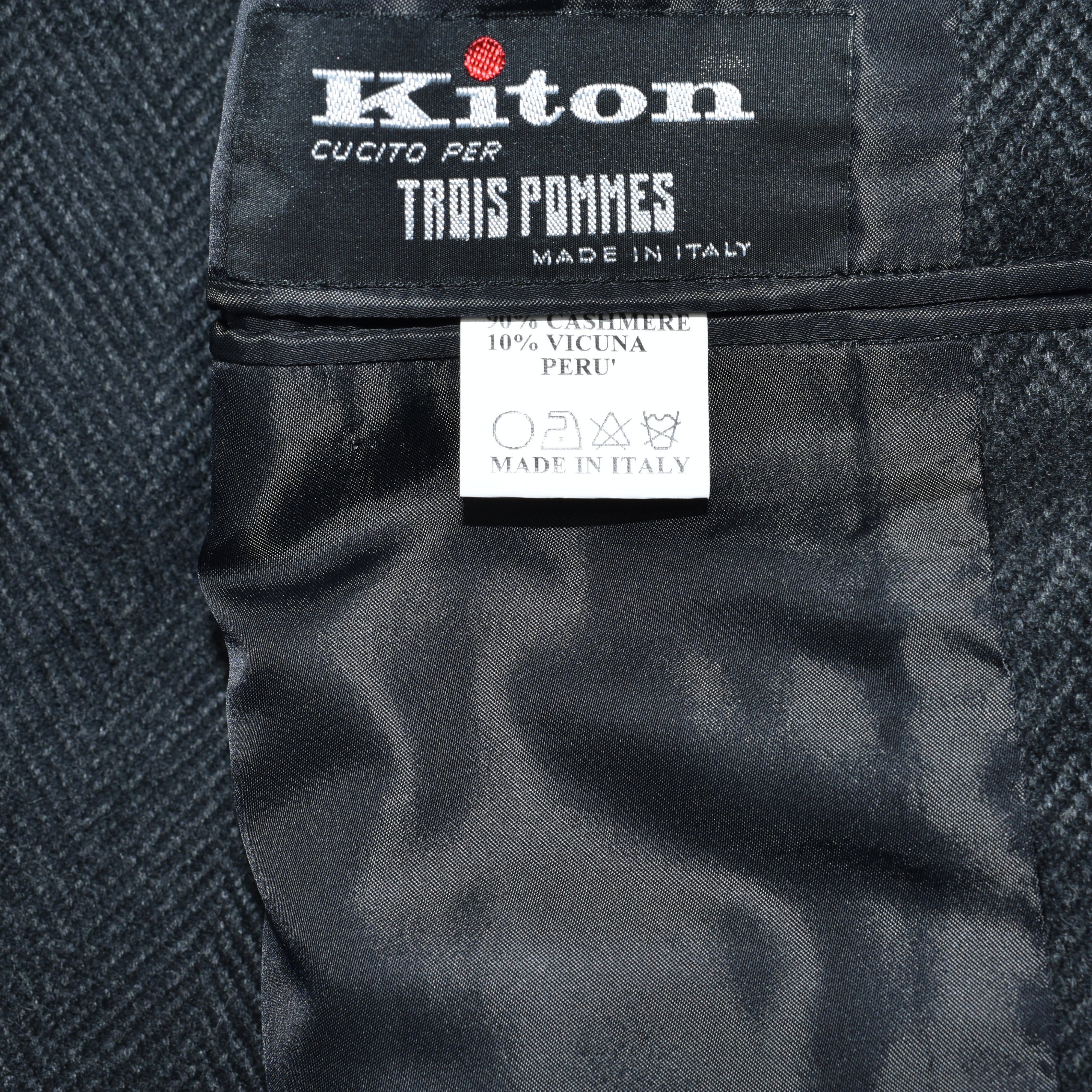Gray-Black Herringbone Coat made of Cashmere/Vicuna (EU 56)